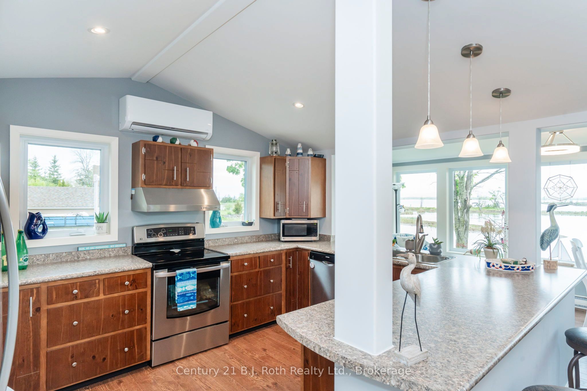 24 Wilcox Road Property Photo 6