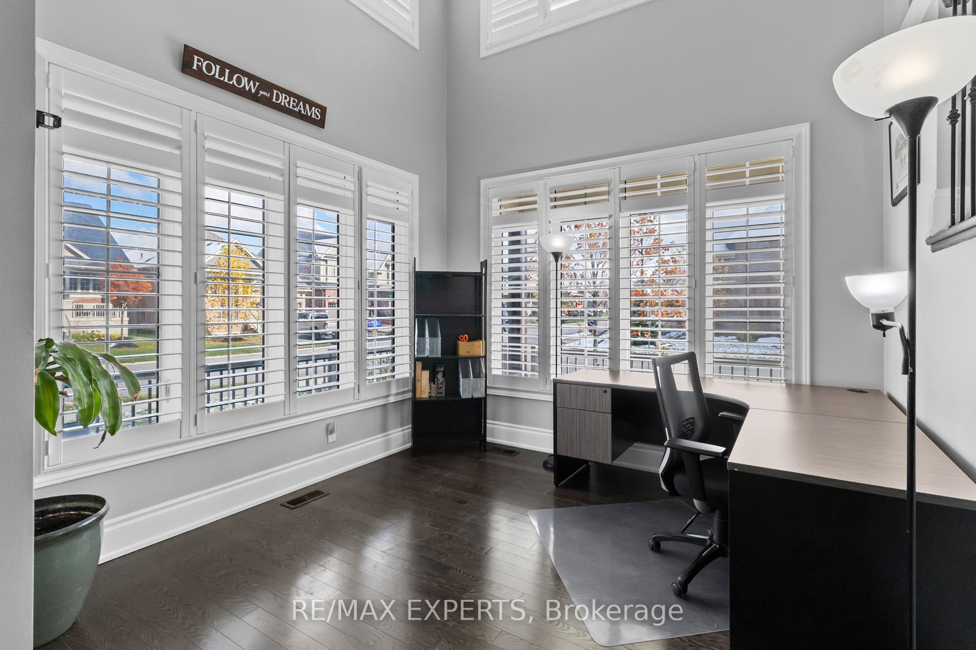 22 Travers Gate Property Photo 10