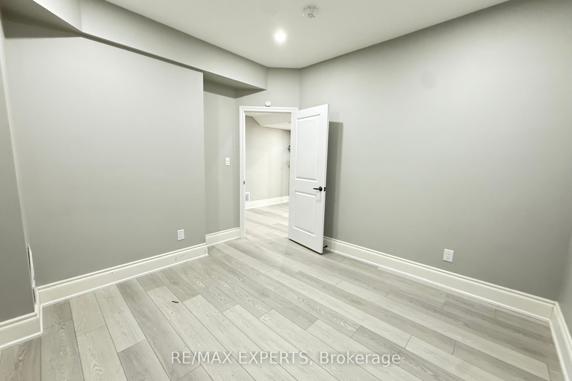 22 Travers Gate Property Photo 33