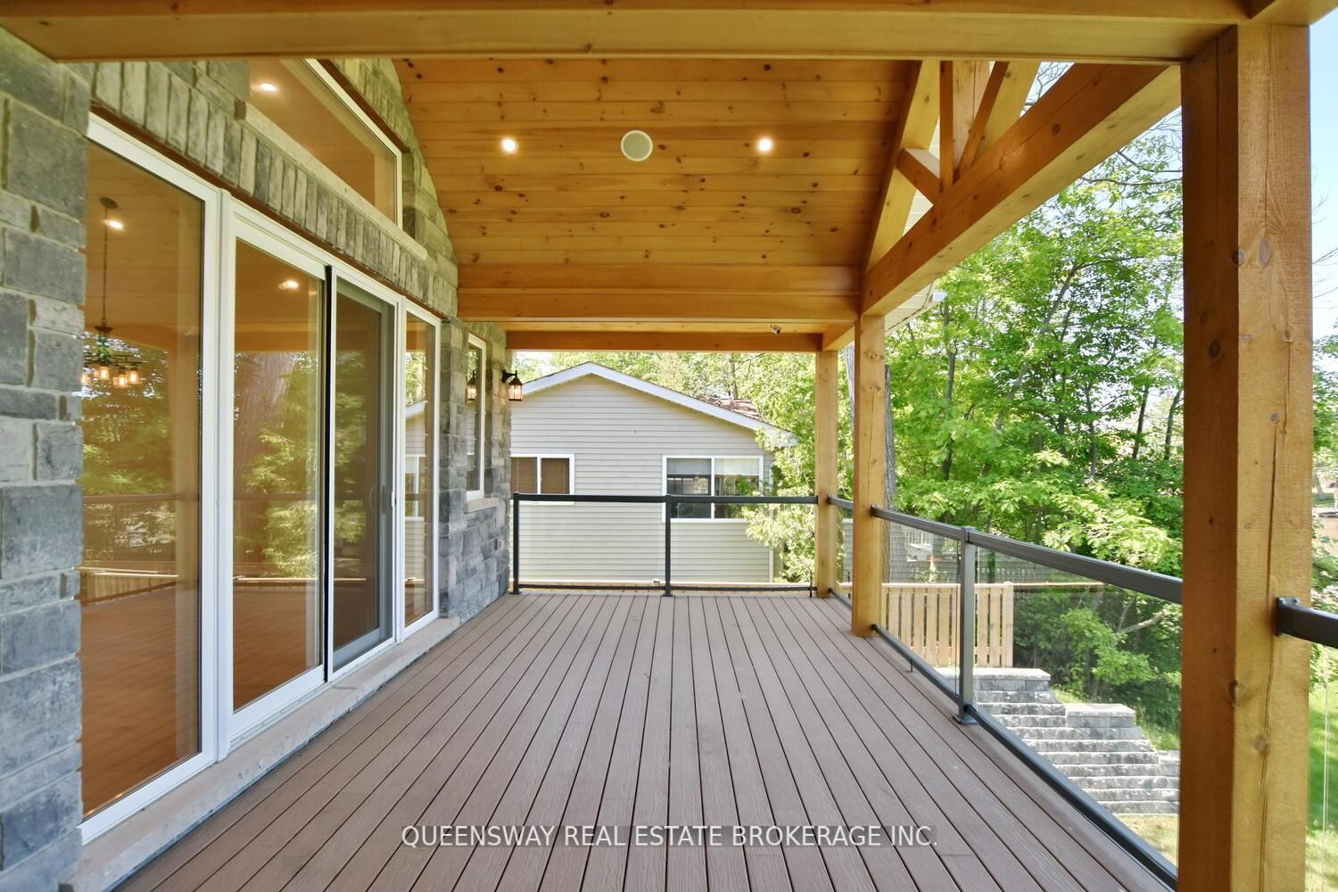1852 River Road W Property Photo 15