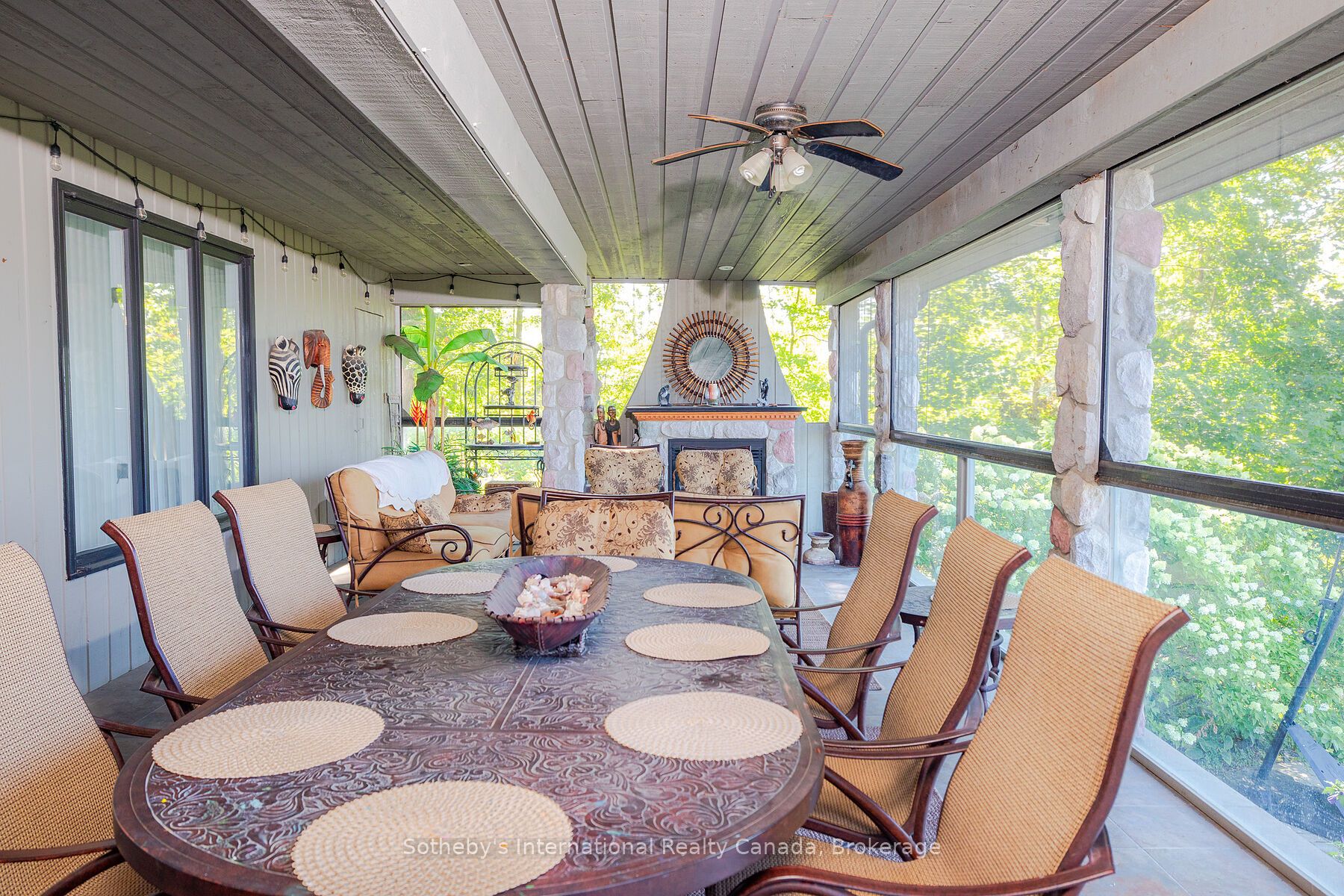 2533 Ridge Road W Property Photo 14
