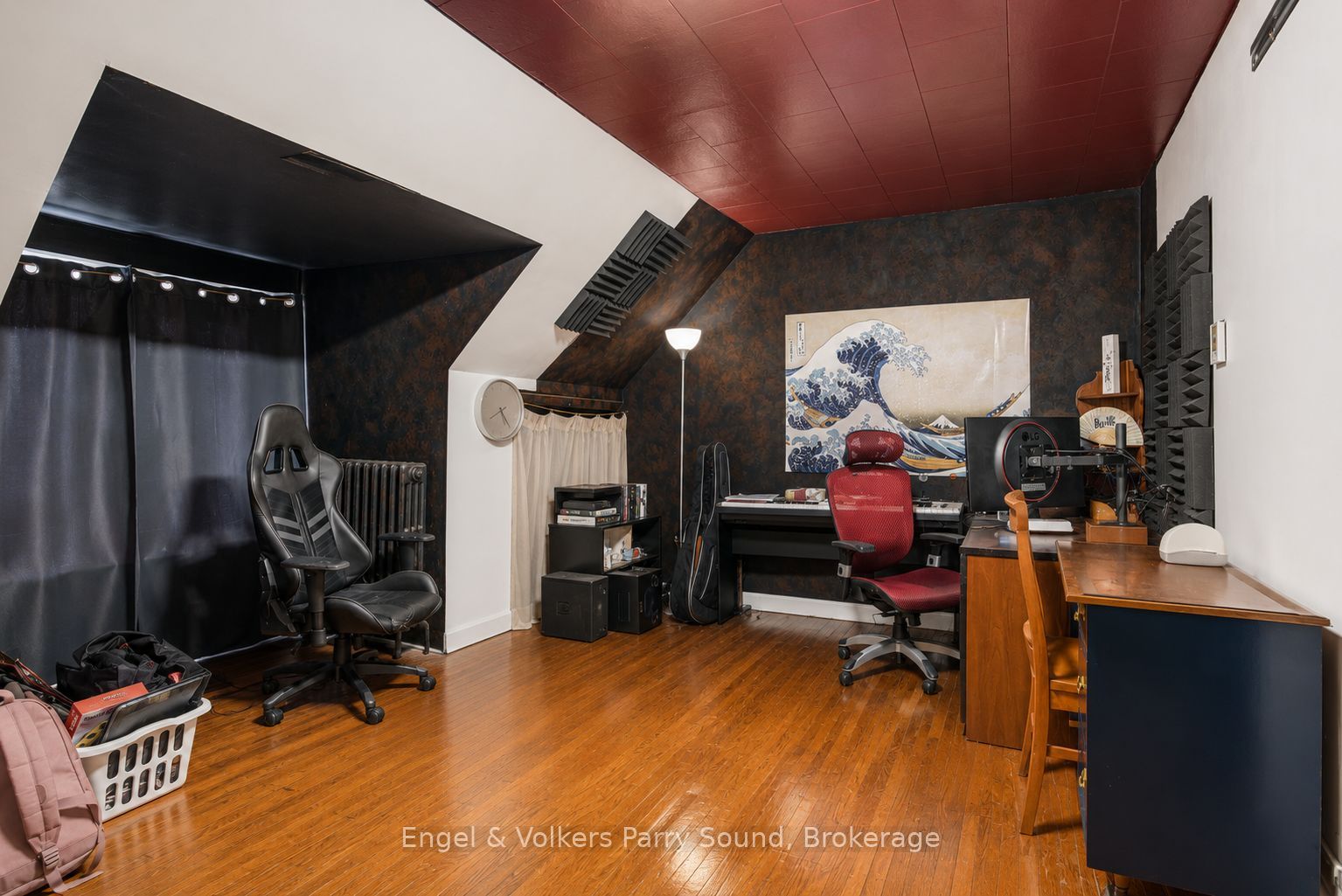 168 Dunlop Street E Property Photo 30