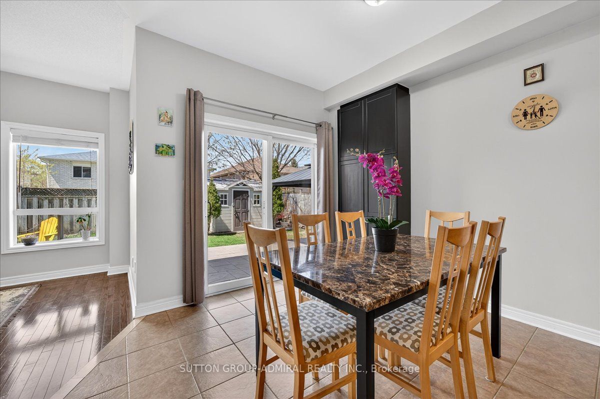 6 White Crescent Property Photo 10