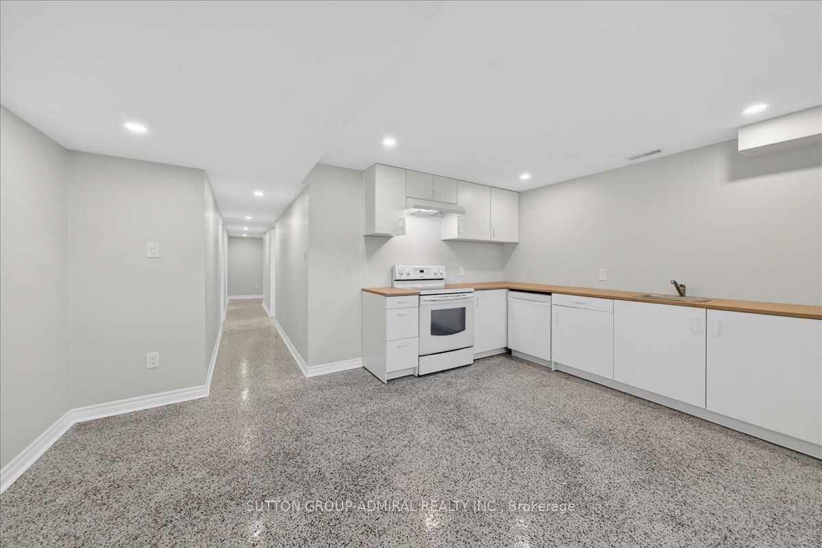 6 White Crescent Property Photo 24