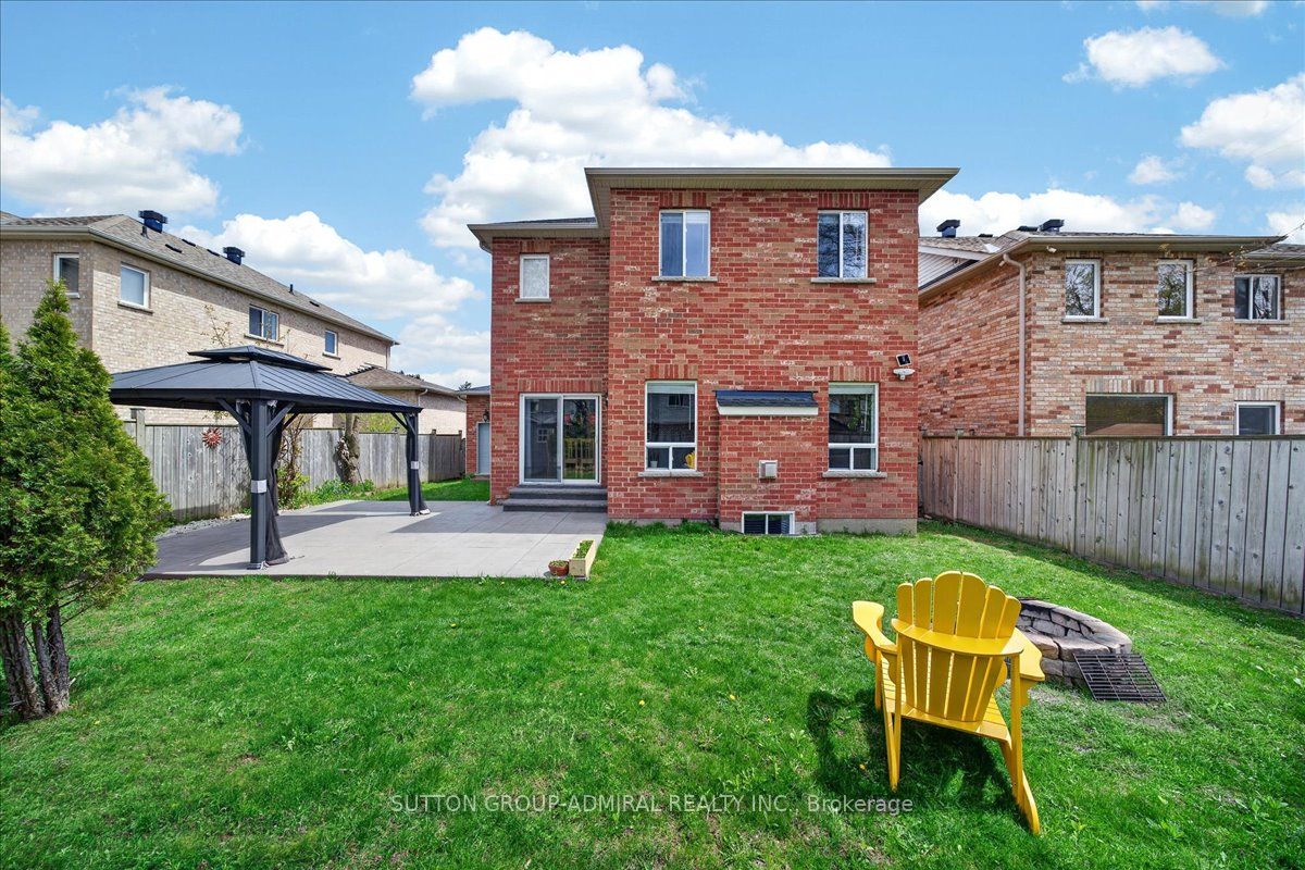 6 White Crescent Property Photo 33