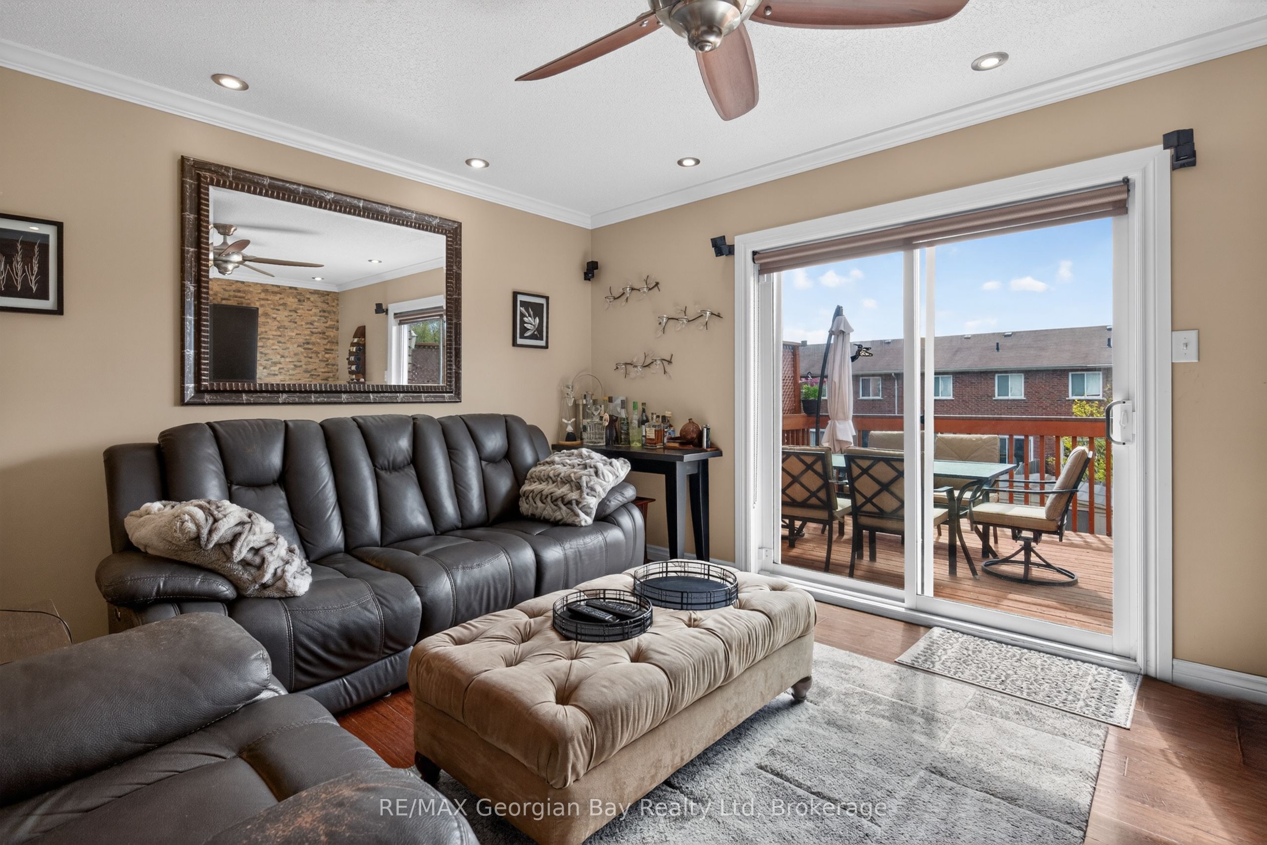 177 Southwinds Crescent Property Photo 8