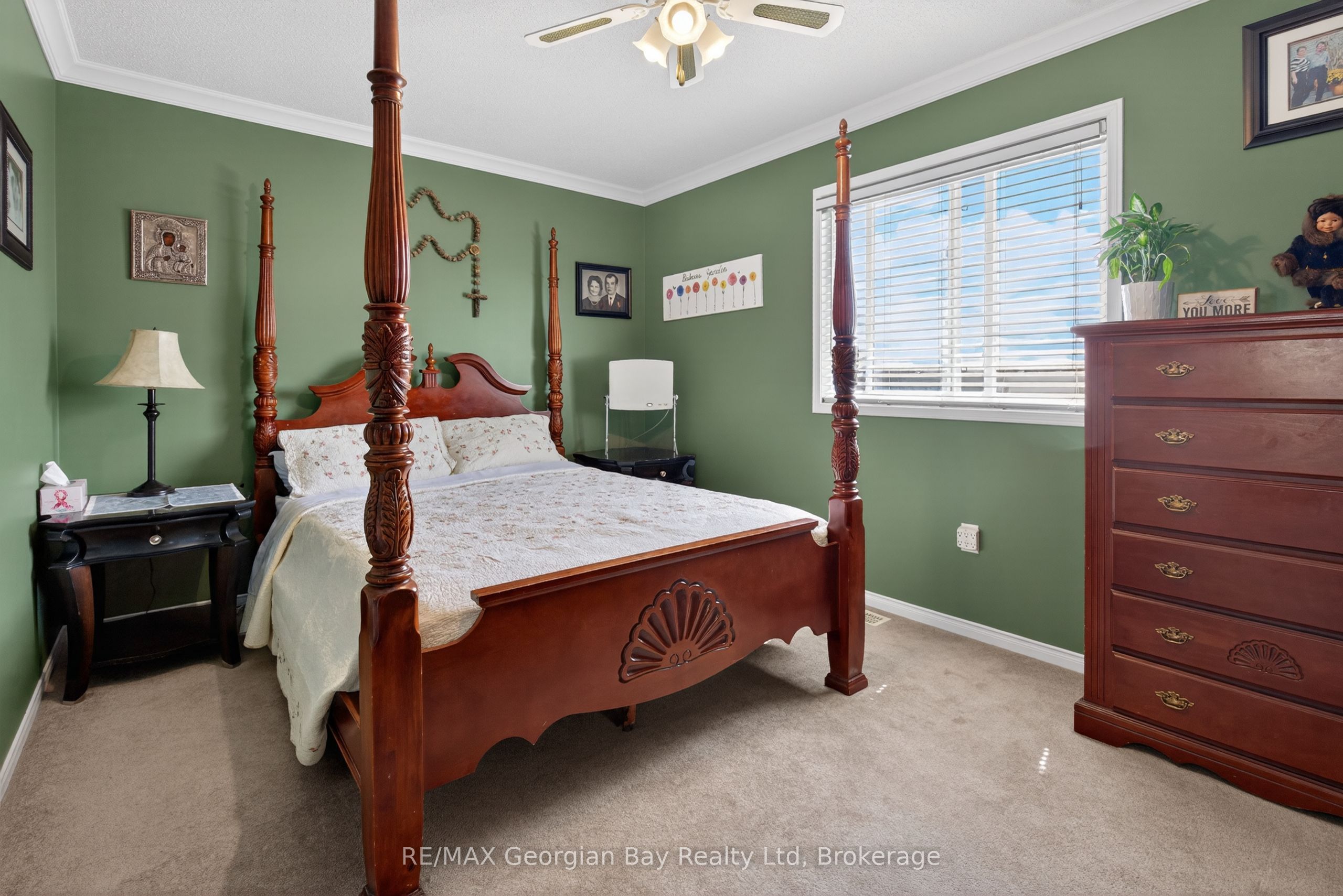 177 Southwinds Crescent Property Photo 10