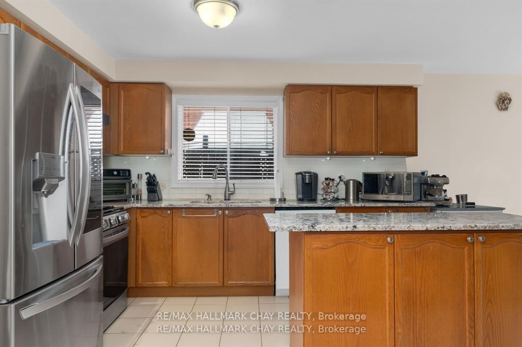 82 Bishop Drive Property Photo 5