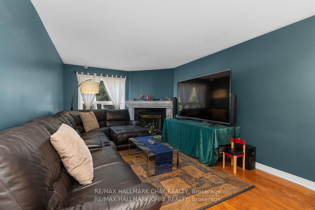 82 Bishop Drive Property Photo 12