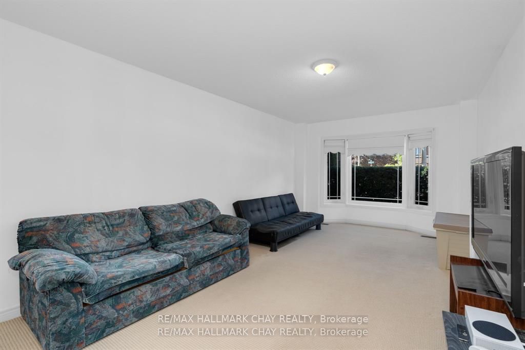 82 Bishop Drive Property Photo 14