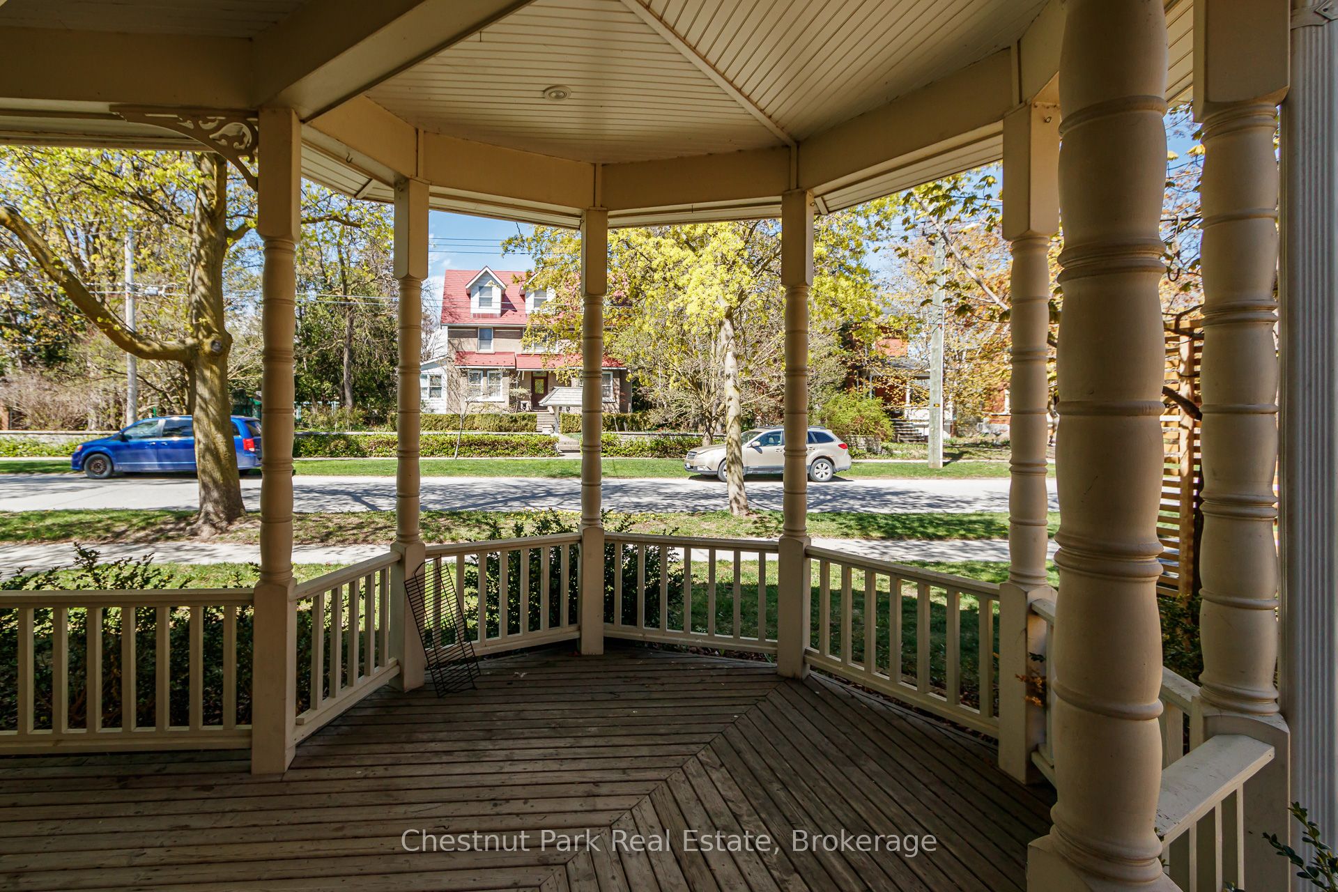 537 Ste Marie Street Property Photo 7