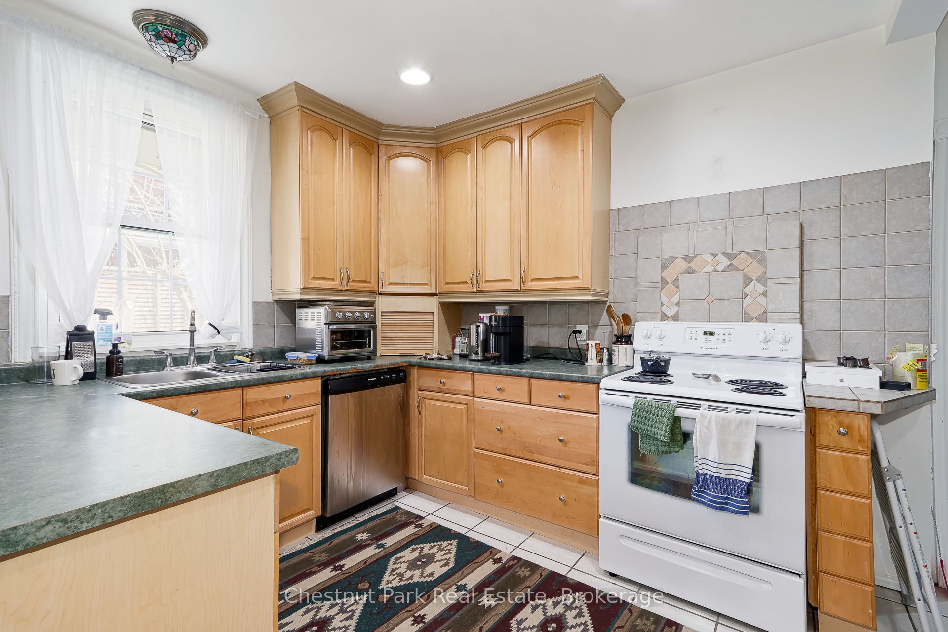 537 Ste Marie Street Property Photo 10
