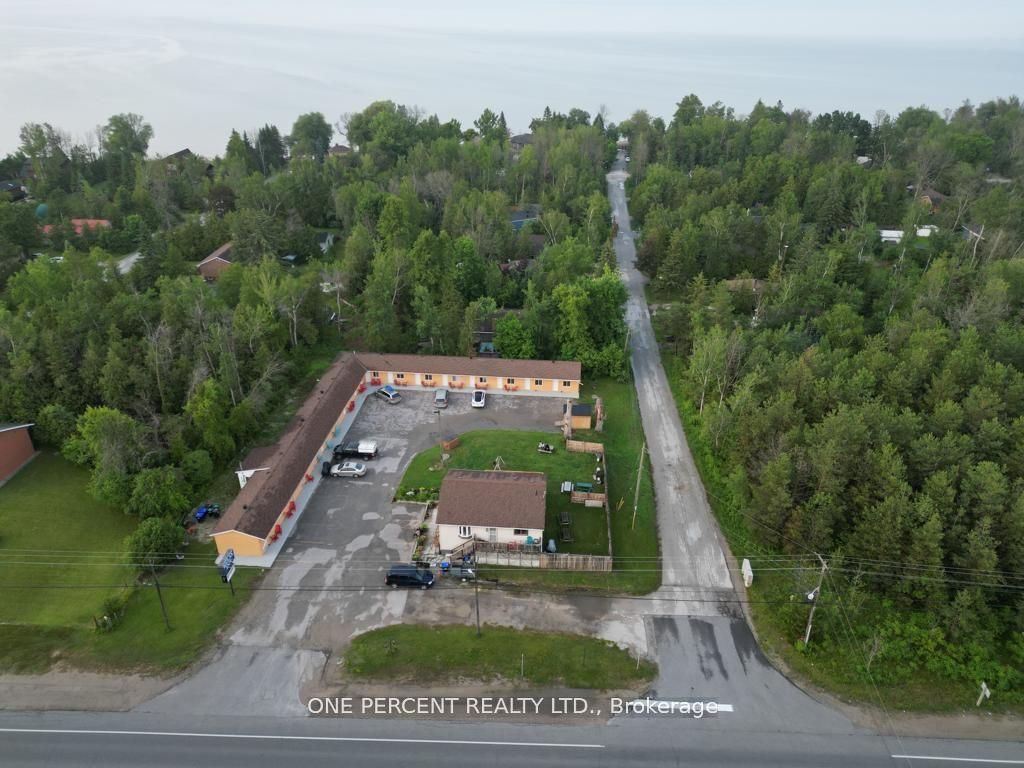 9448 Beachwood Road Property Photo 1