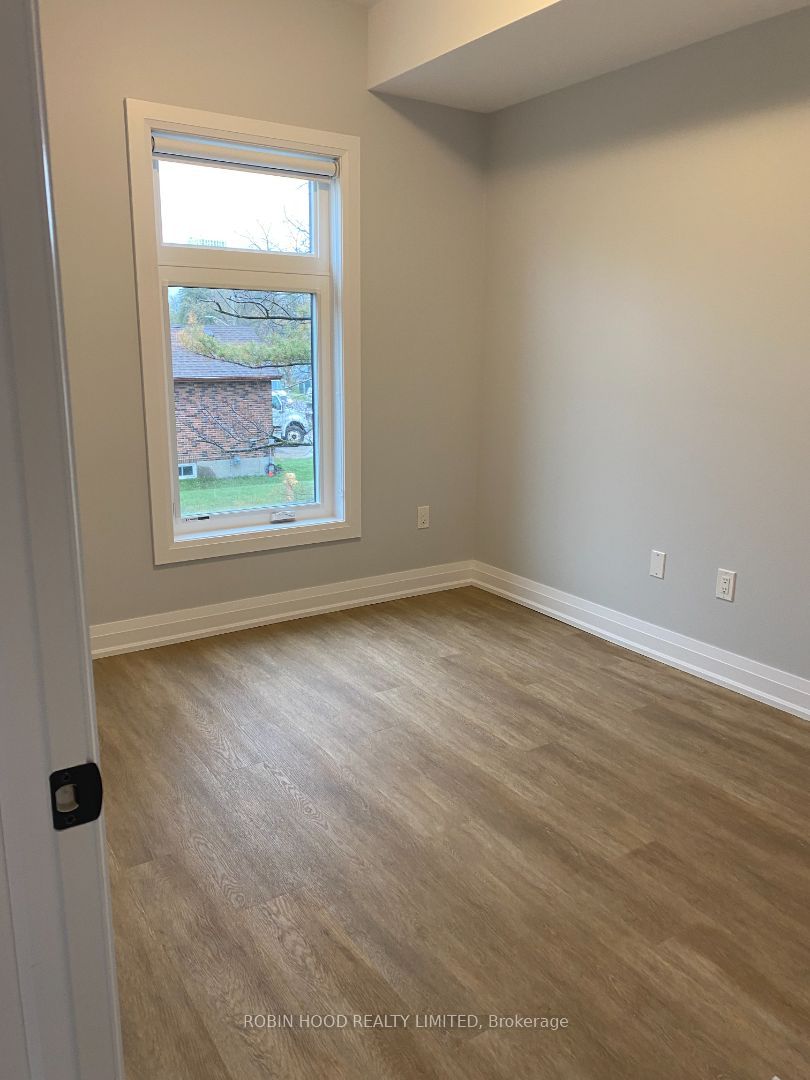 60 Donald Street Unit 201 Property Photo 12