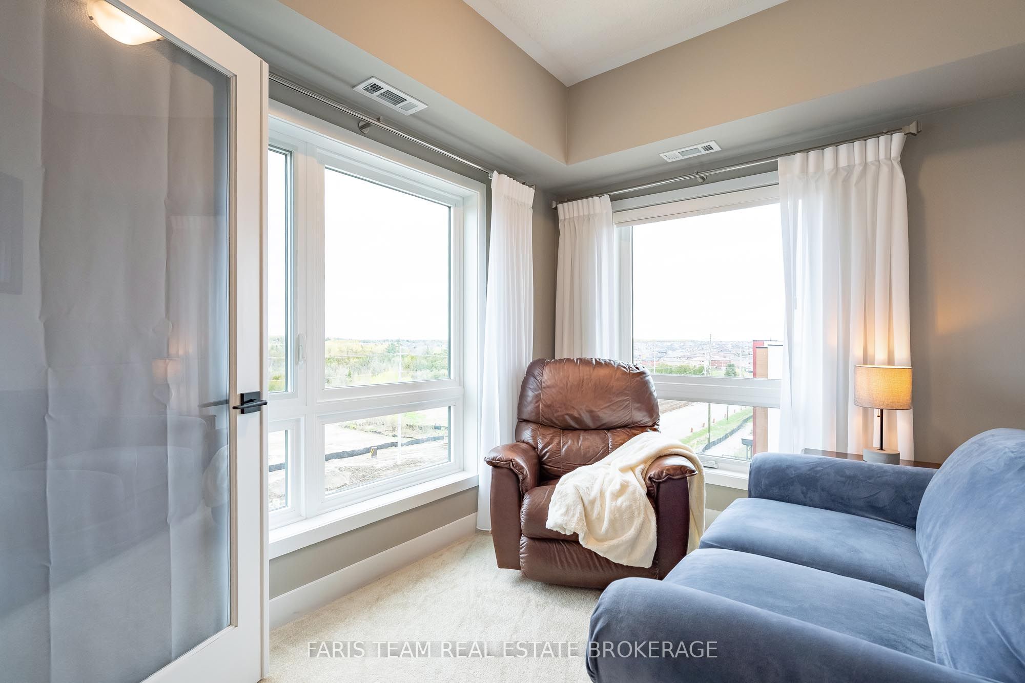 4 Spice Way 402 Property Photo 16