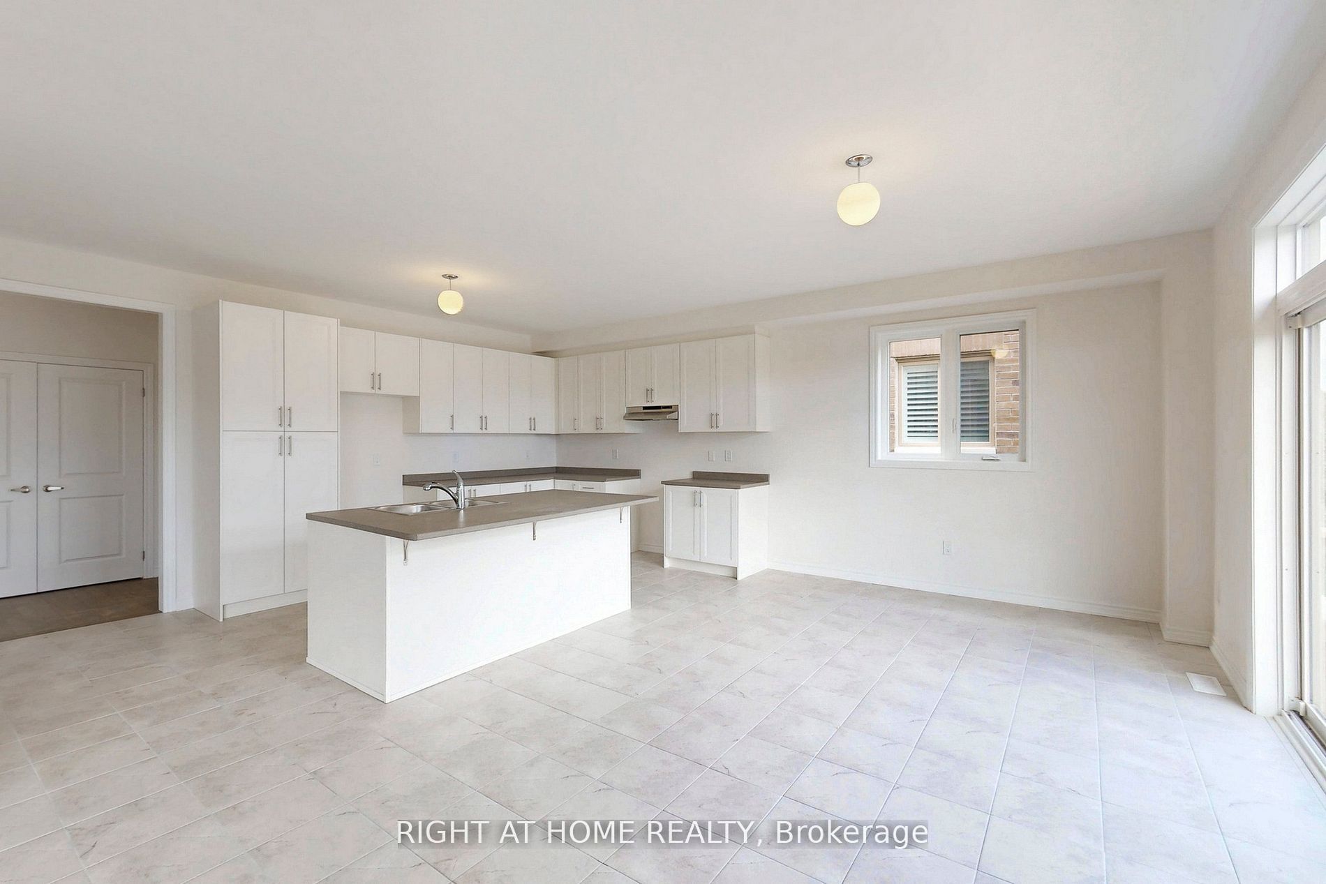 260 Wilcox Drive Property Photo 11