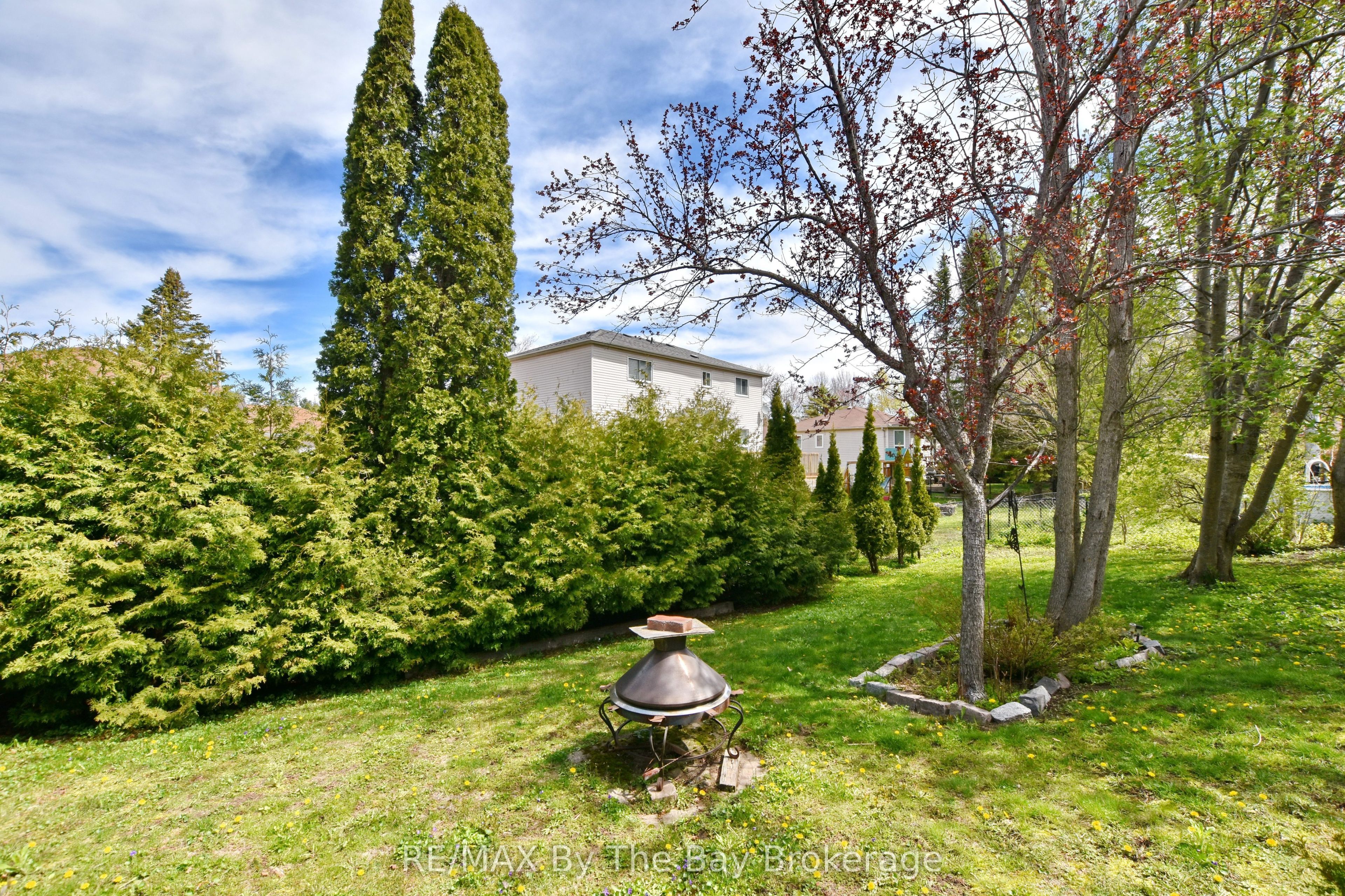 17 Acorn Crescent Property Photo 11