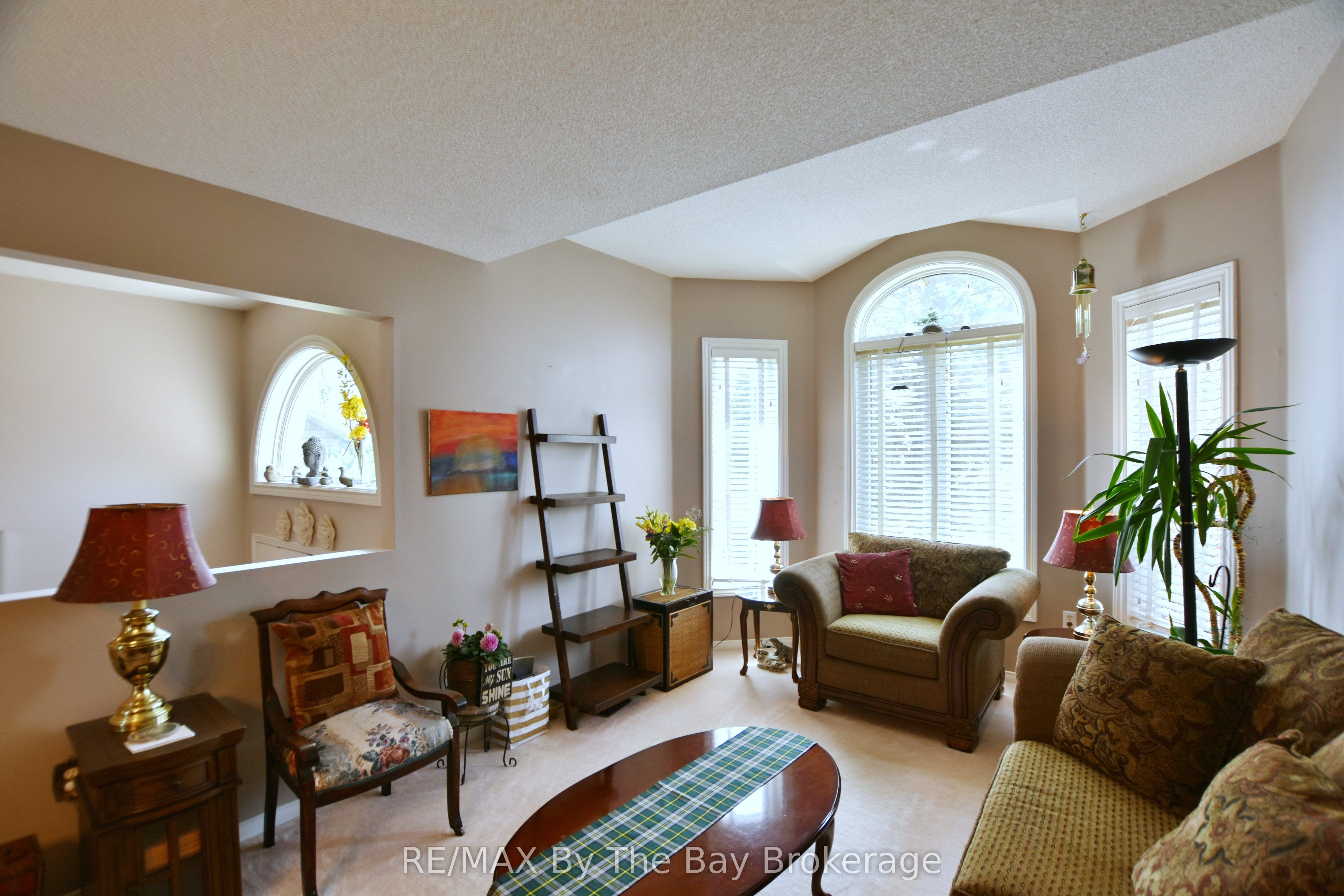 17 Acorn Crescent Property Photo 17