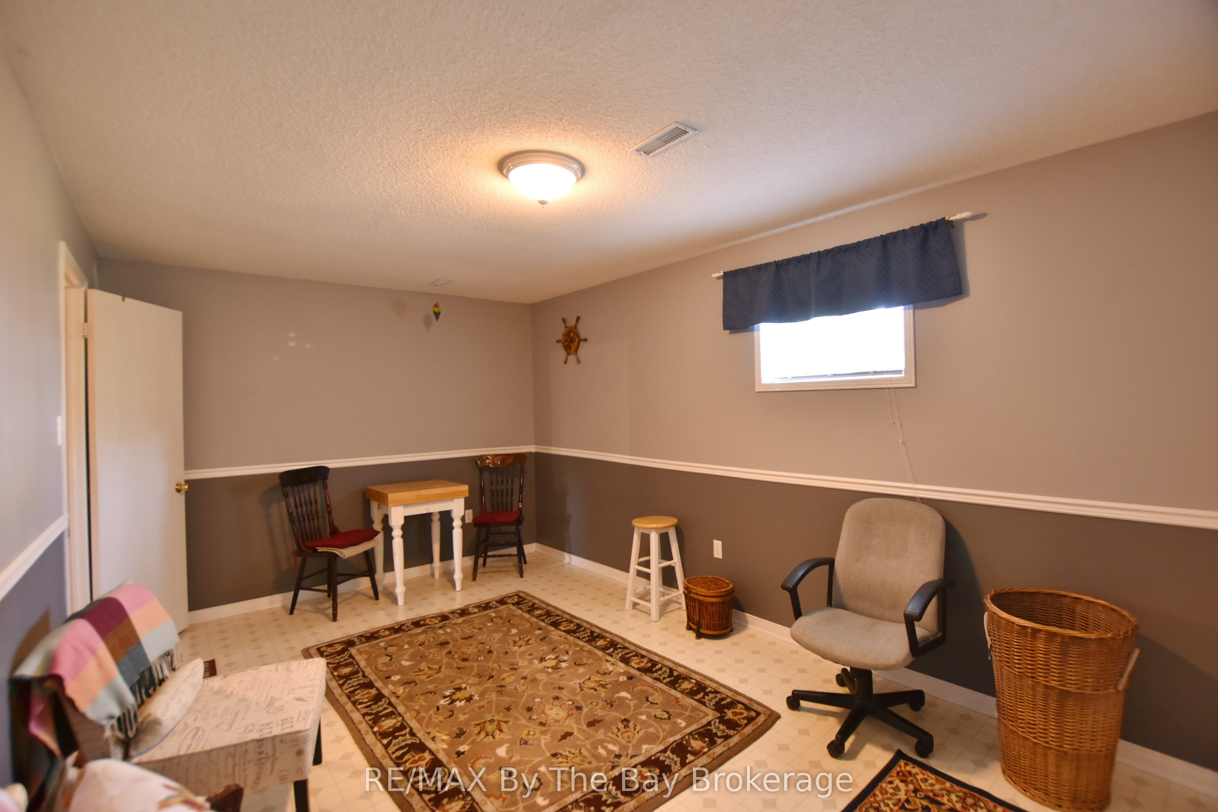 17 Acorn Crescent Property Photo 35