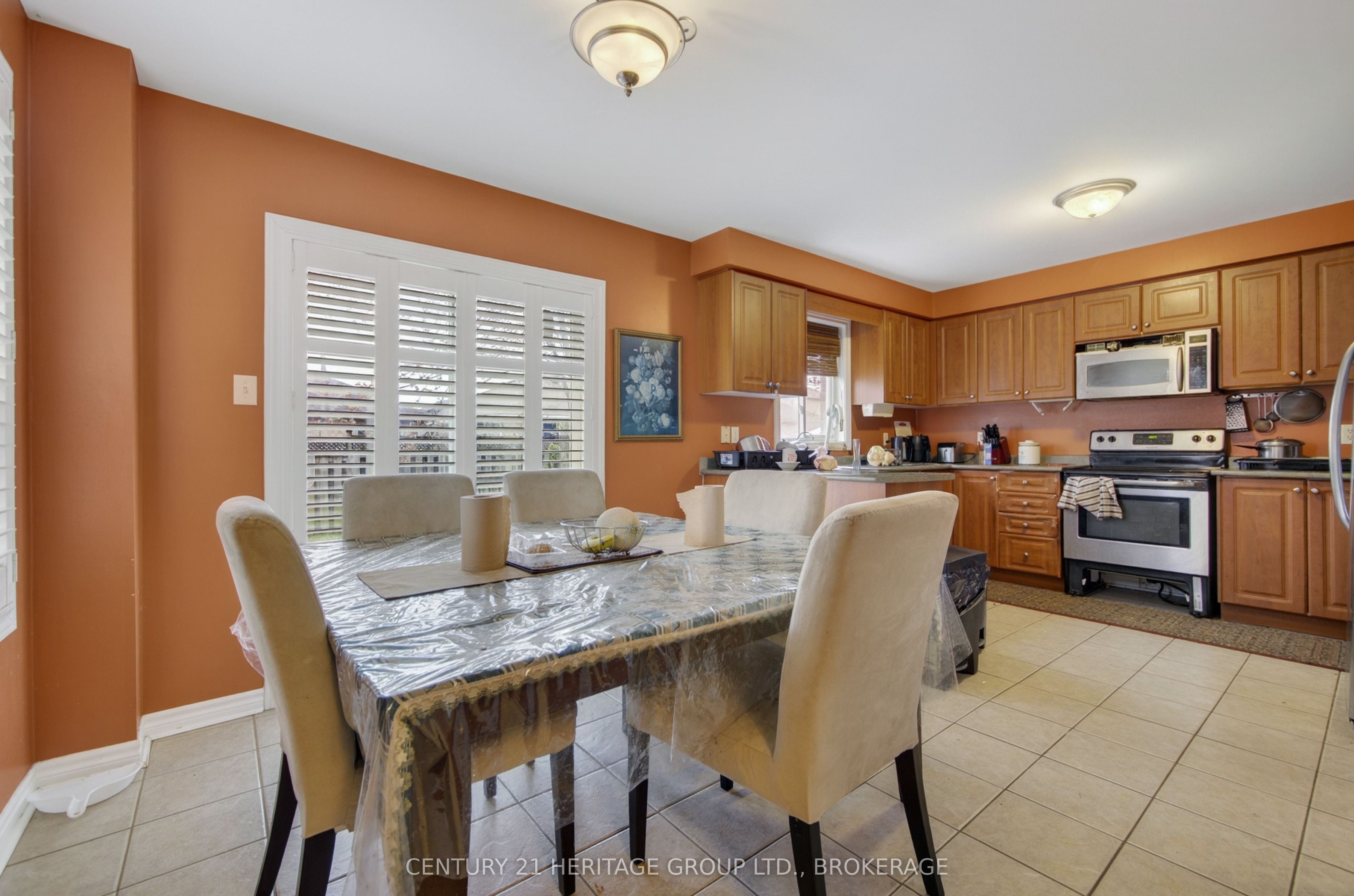 30 Lang Drive Property Photo 15