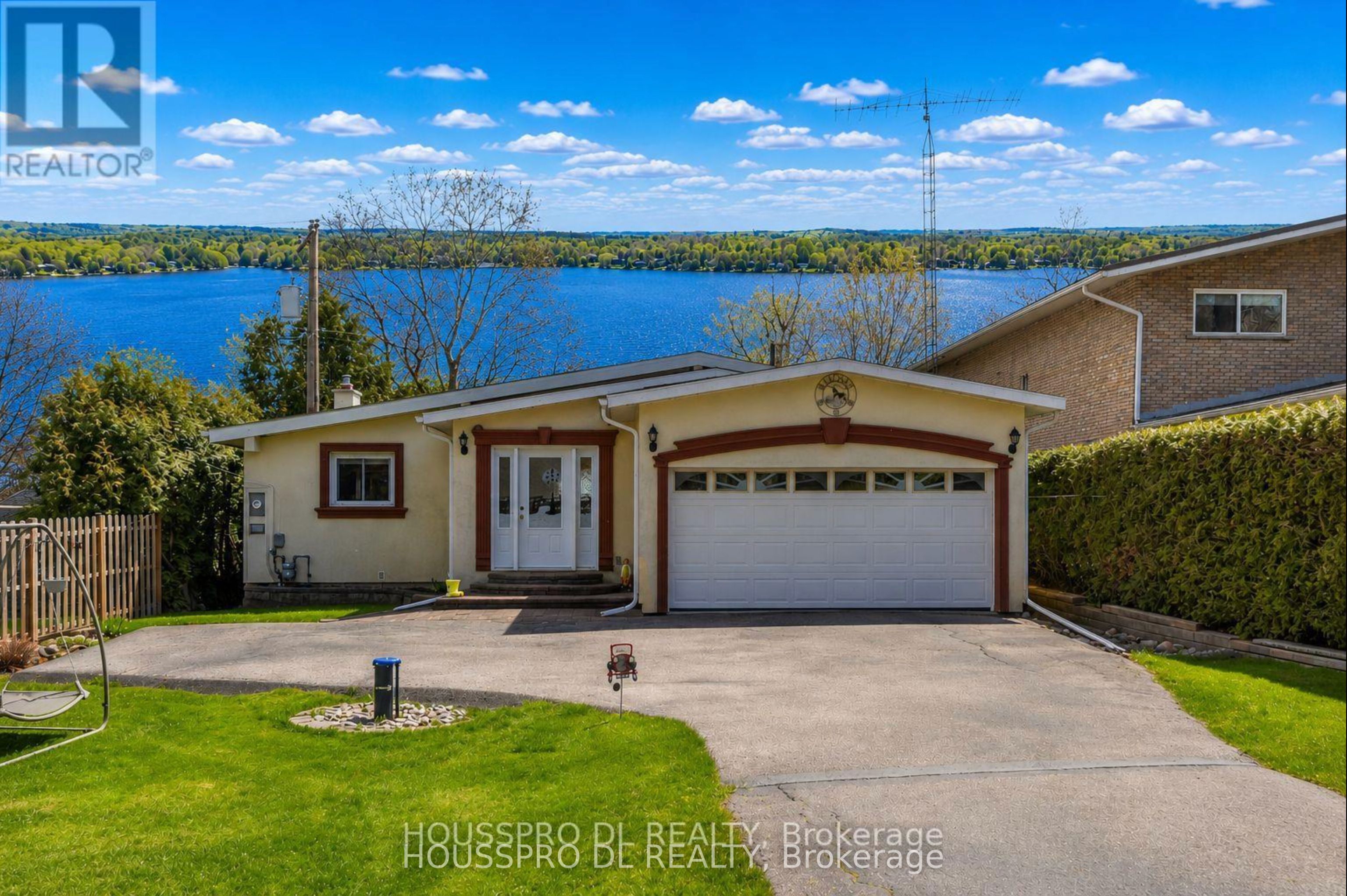 2683 Lakeshore Road E Property Photo 1