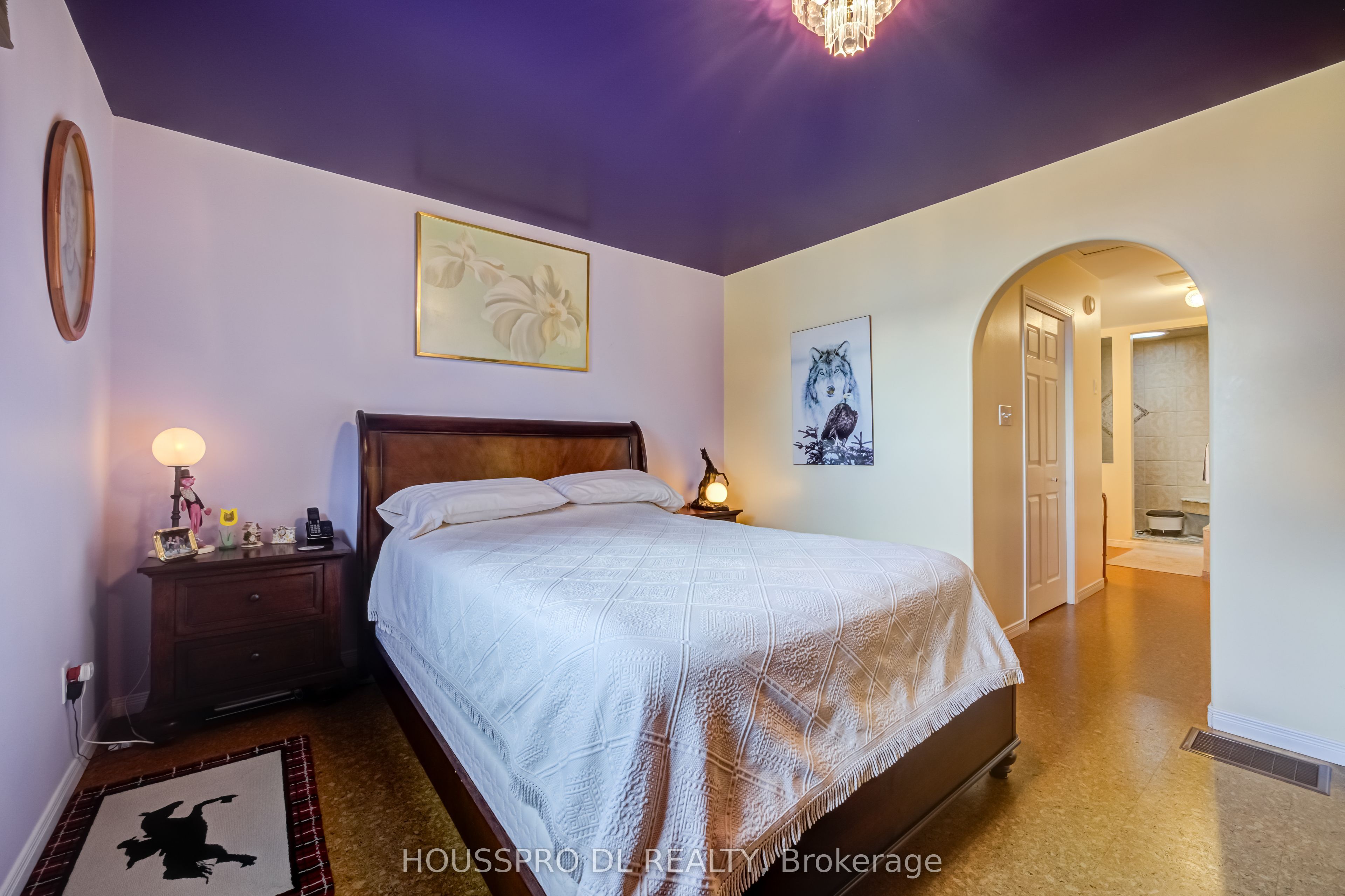 2683 Lakeshore Road E Property Photo 25