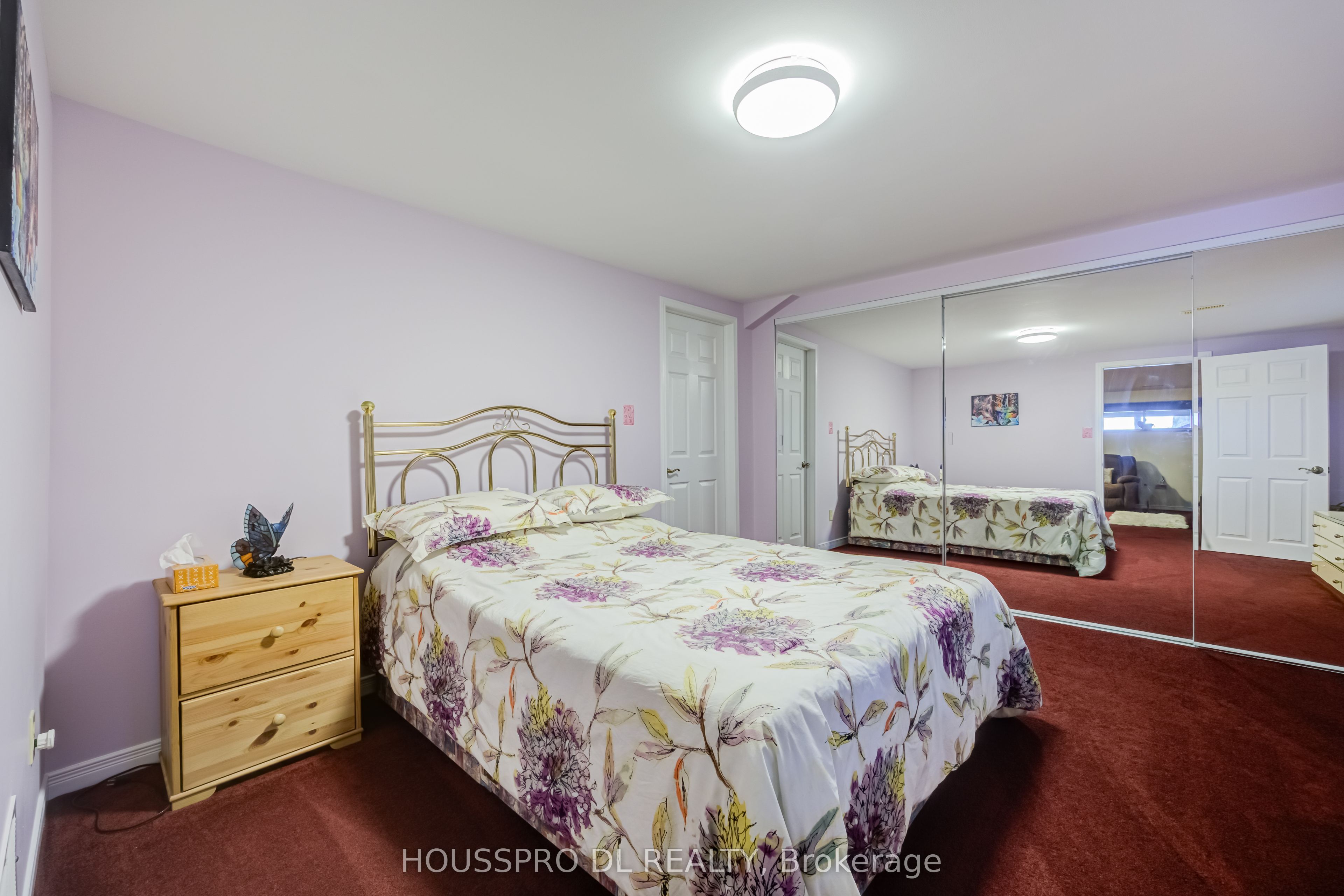 2683 Lakeshore Road E Property Photo 34