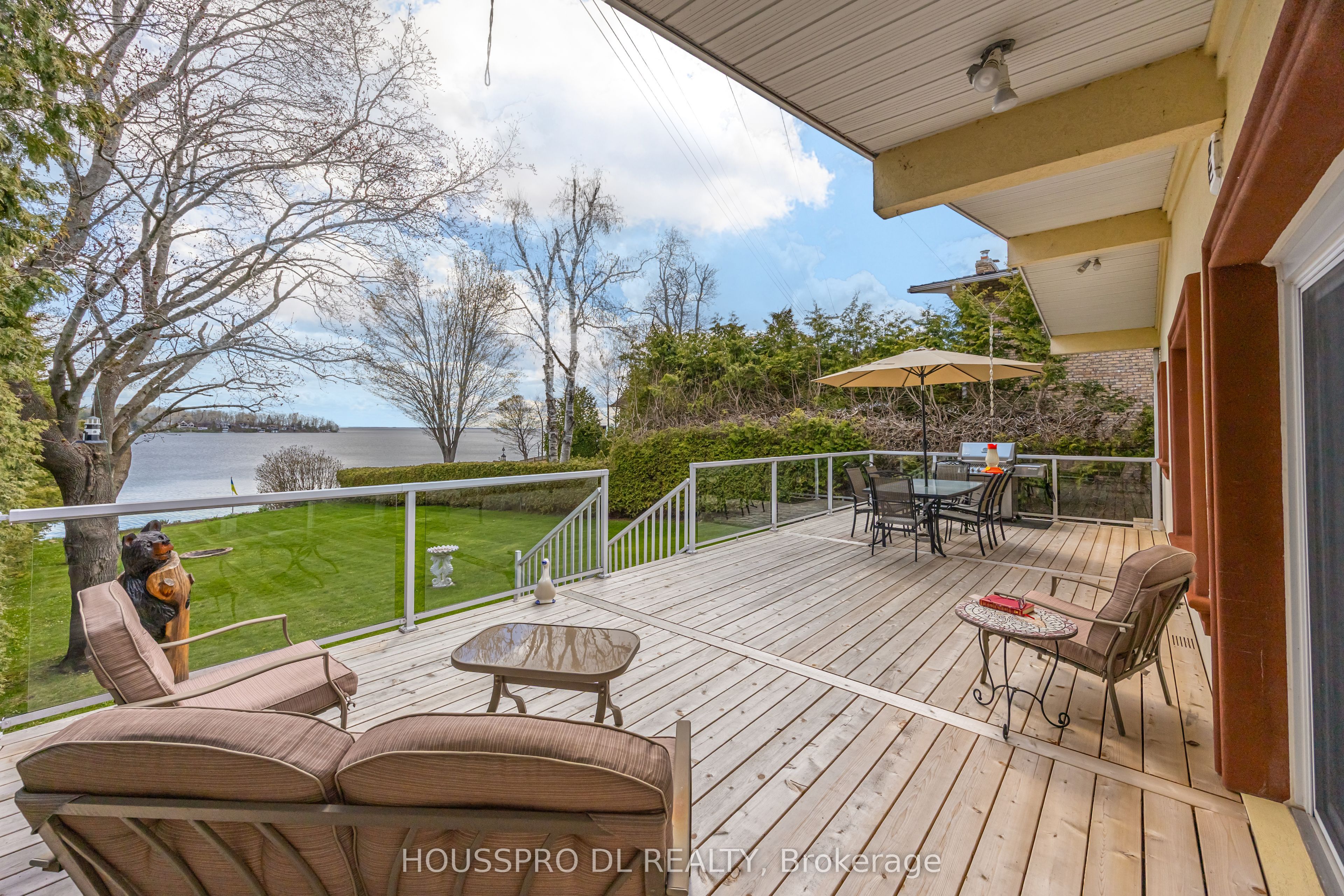 2683 Lakeshore Road E Property Photo 42