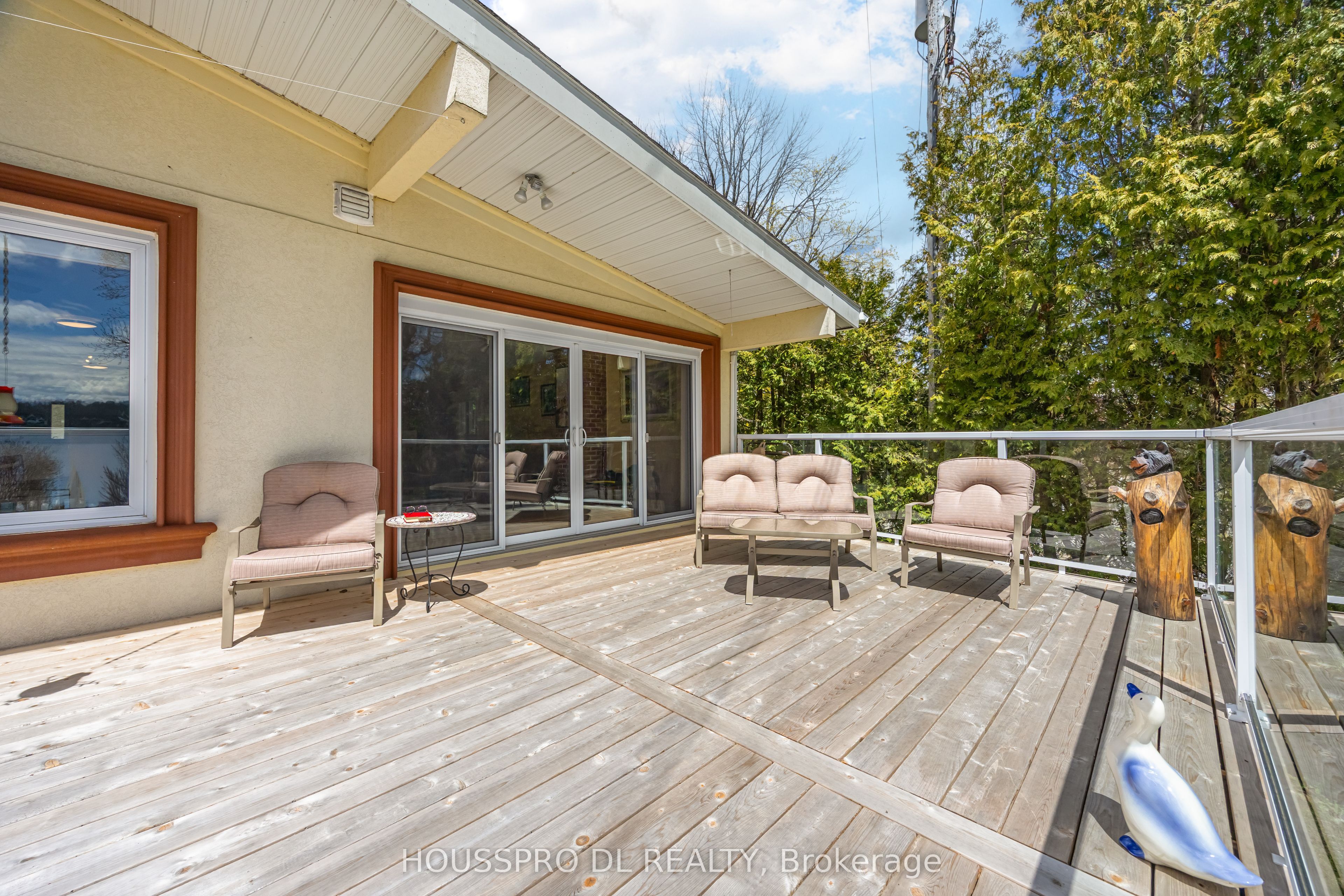 2683 Lakeshore Road E Property Photo 44