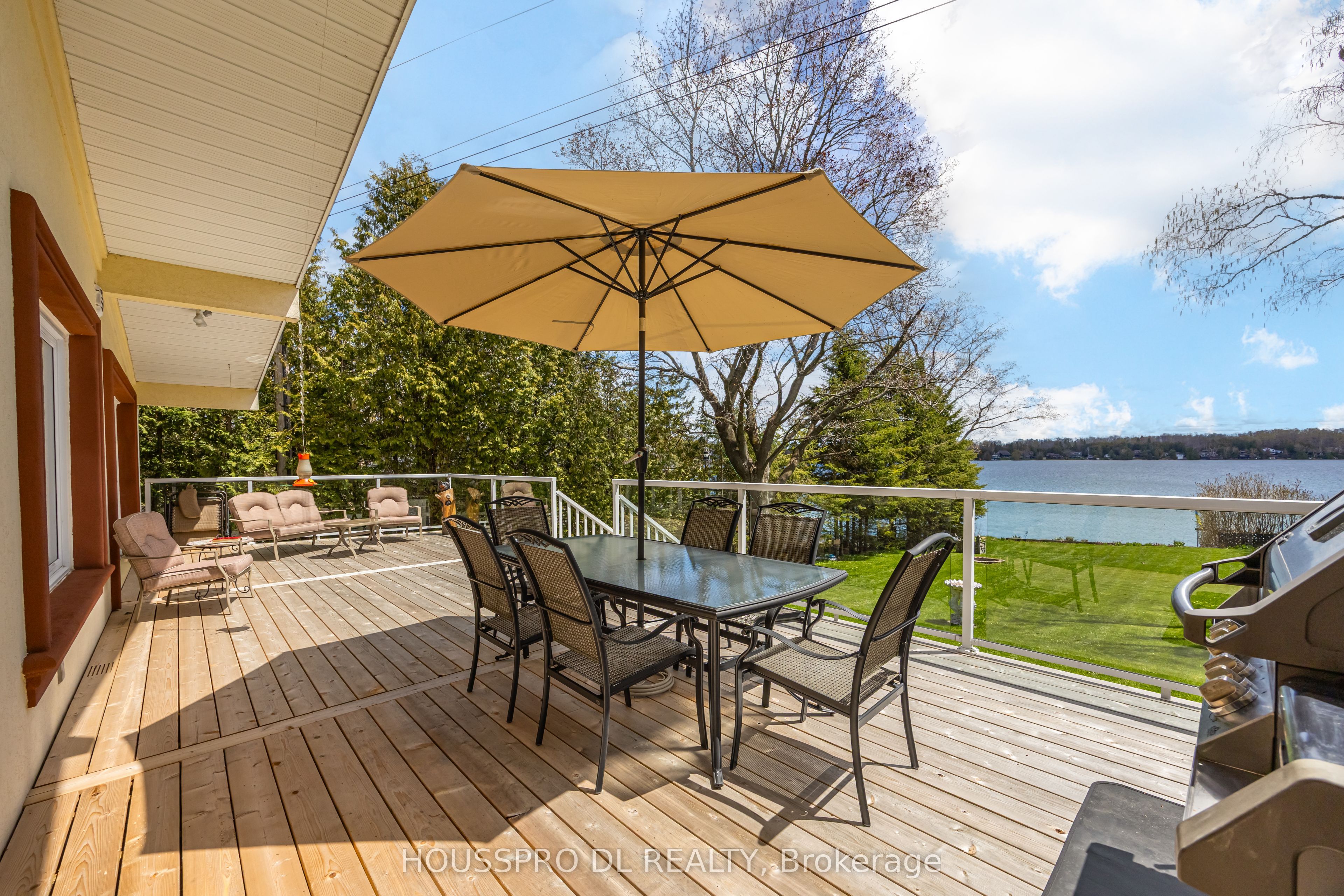 2683 Lakeshore Road E Property Photo 46