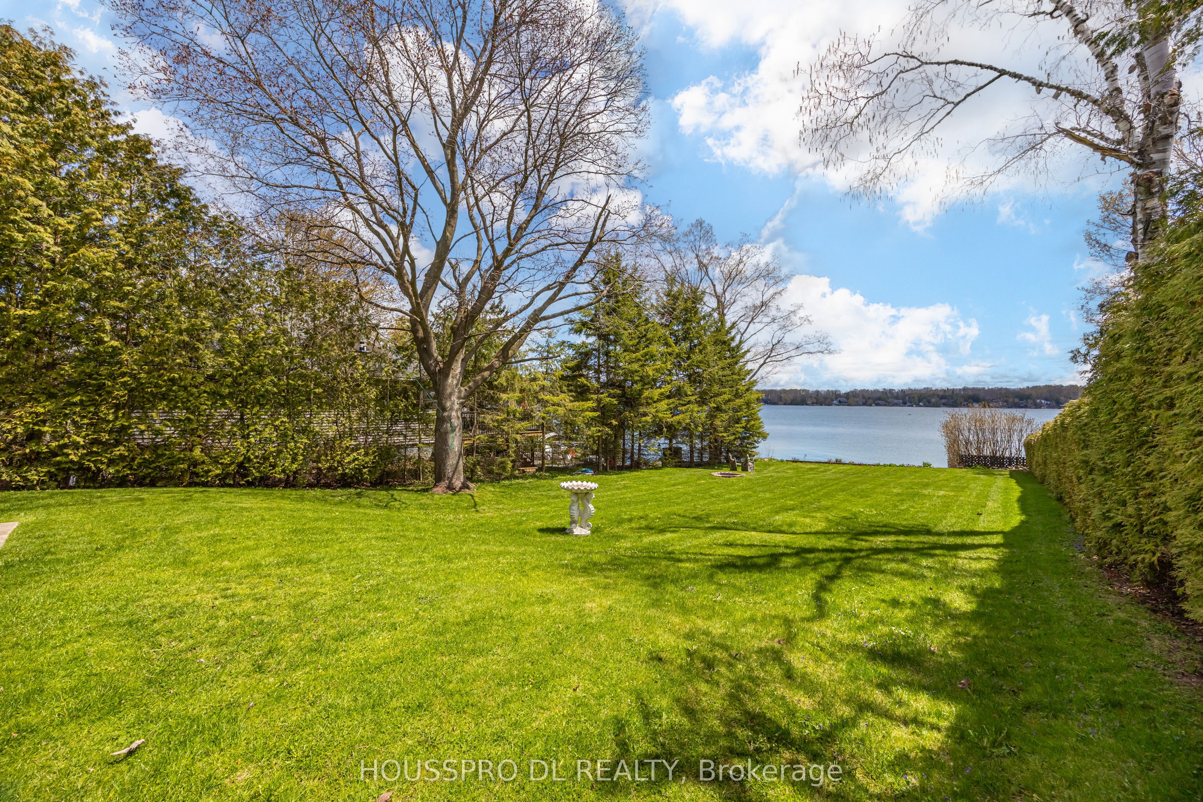 2683 Lakeshore Road E Property Photo 47