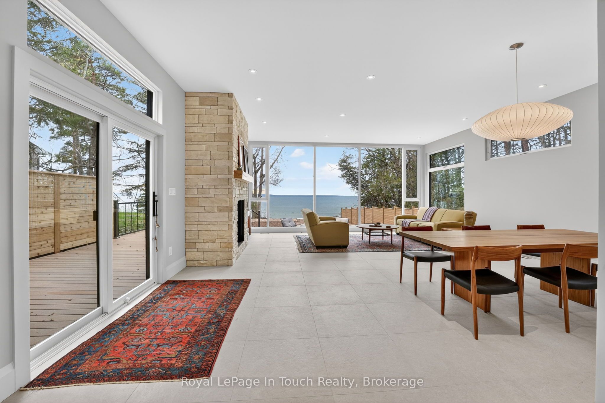 160 Tiny Beaches Road N Property Photo 13