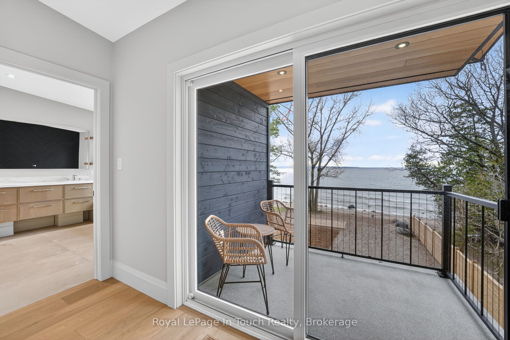 160 Tiny Beaches Road N Property Photo 22