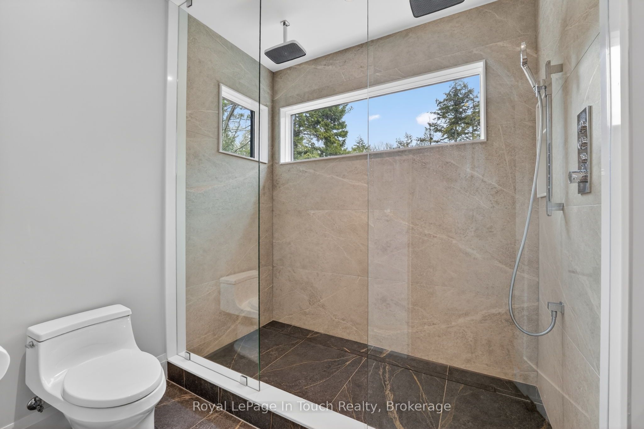 160 Tiny Beaches Road N Property Photo 30