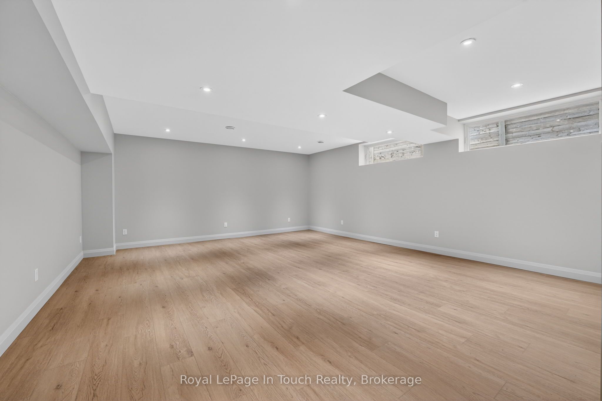 160 Tiny Beaches Road N Property Photo 33