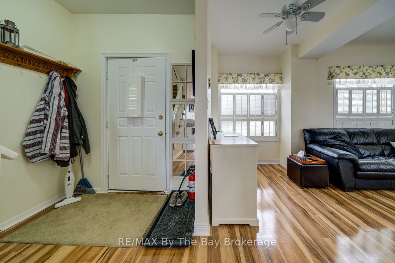 216 River Road E 1 Property Photo 22