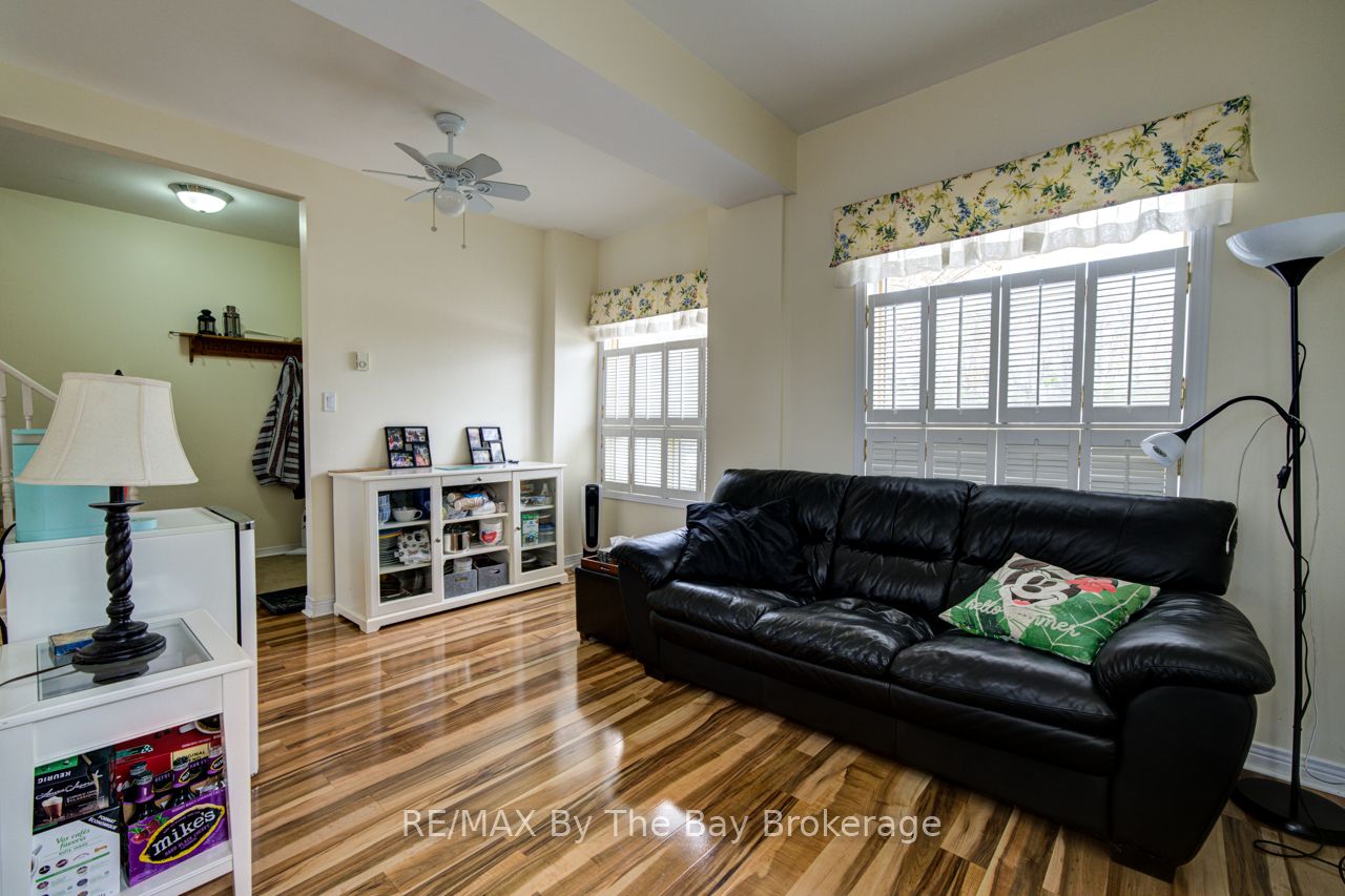216 River Road E 1 Property Photo 25