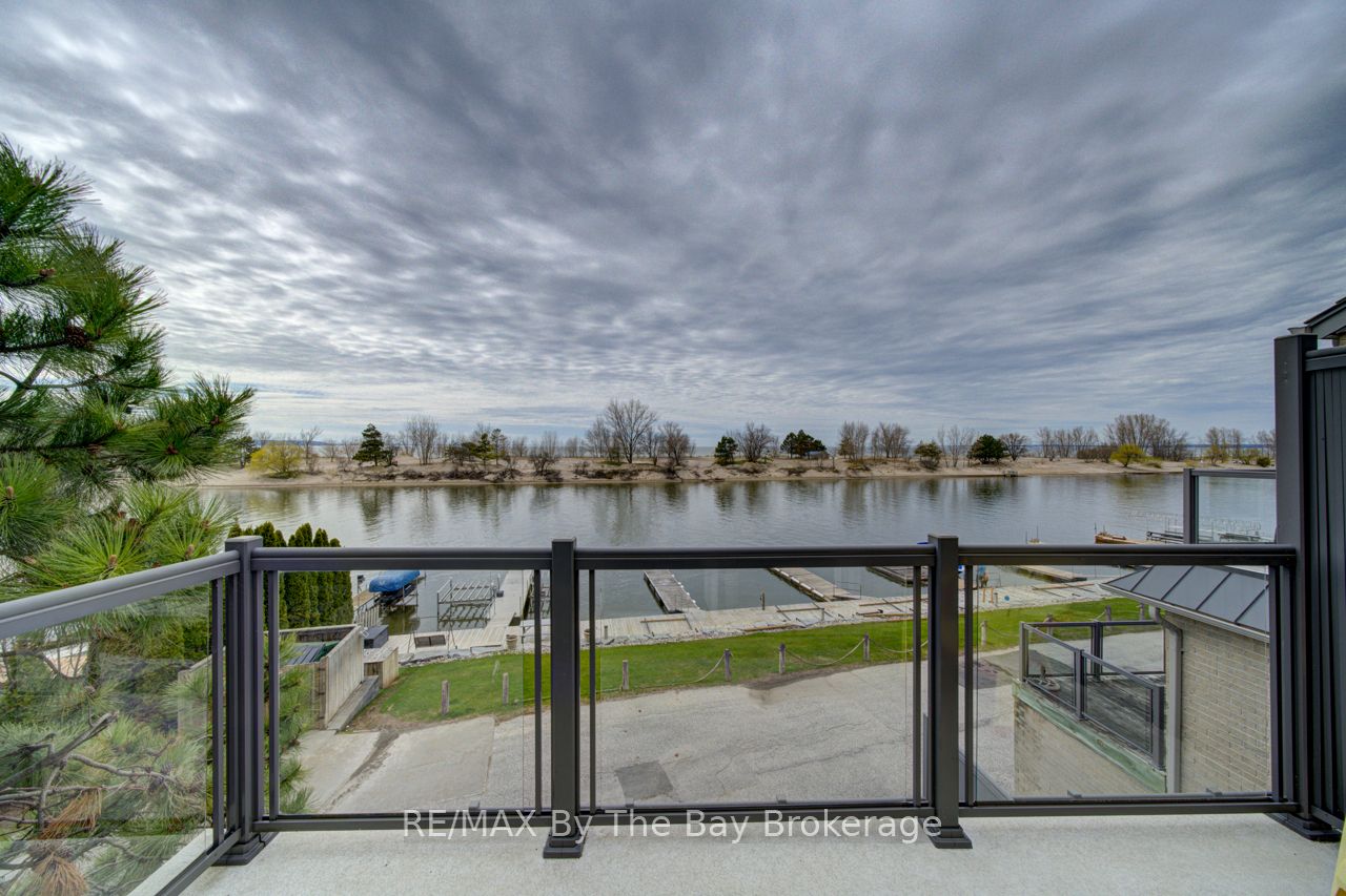 216 River Road E 1 Property Photo 27
