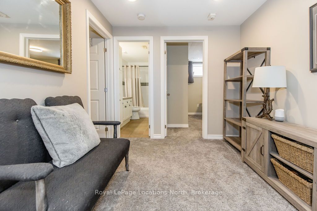 1094 River Road W Property Photo 30