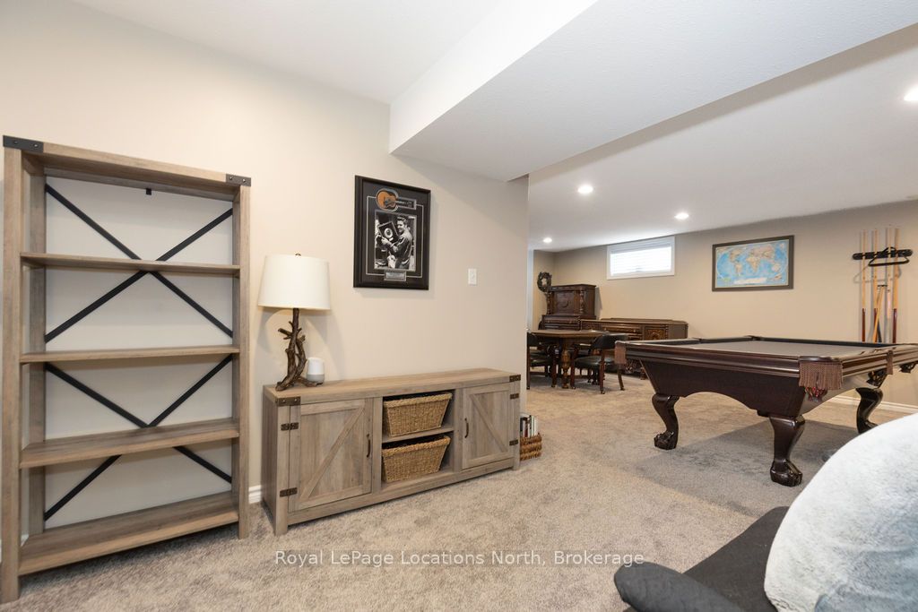 1094 River Road W Property Photo 31