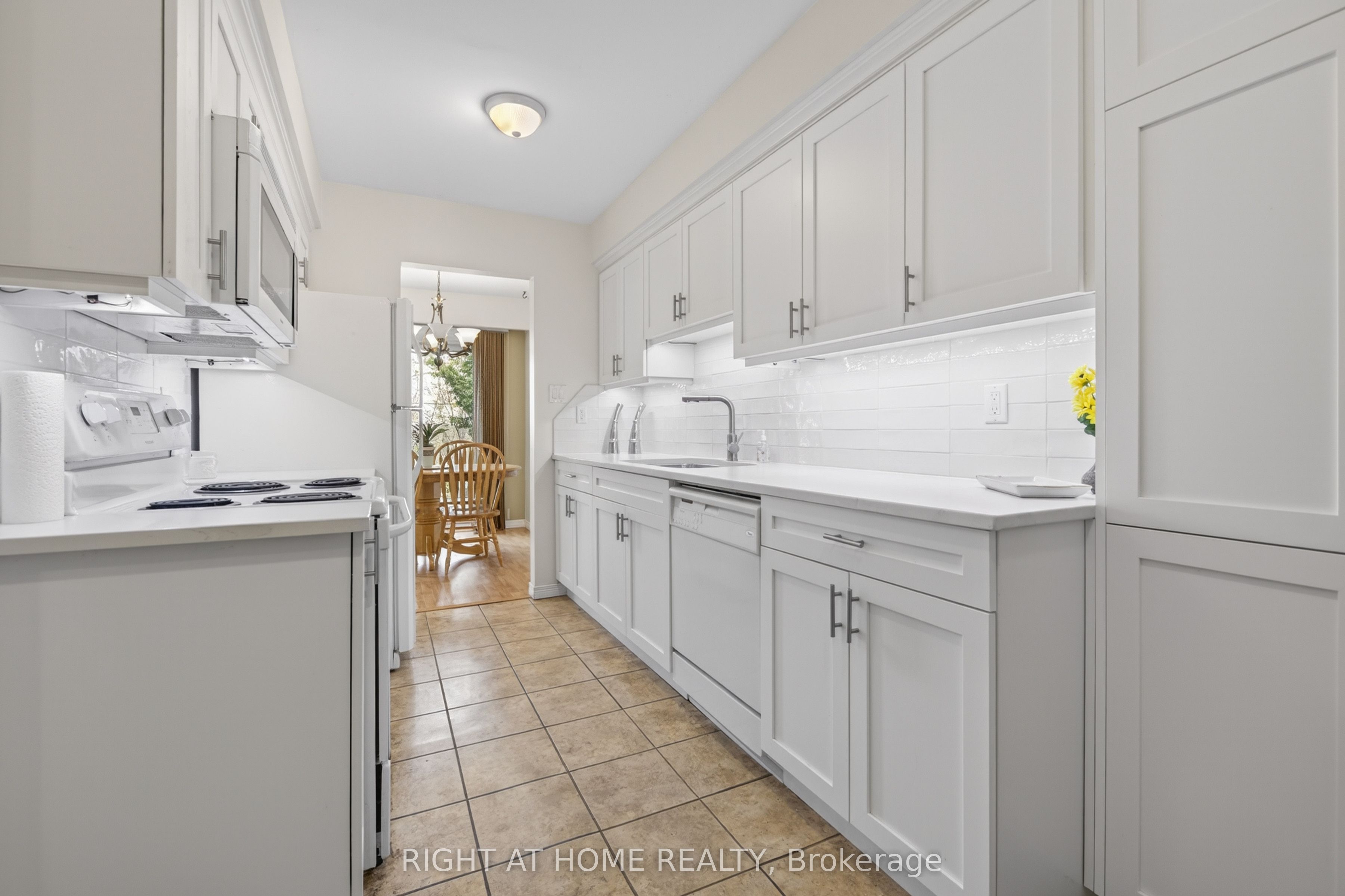 2 Bernick Drive 47 Property Photo 10