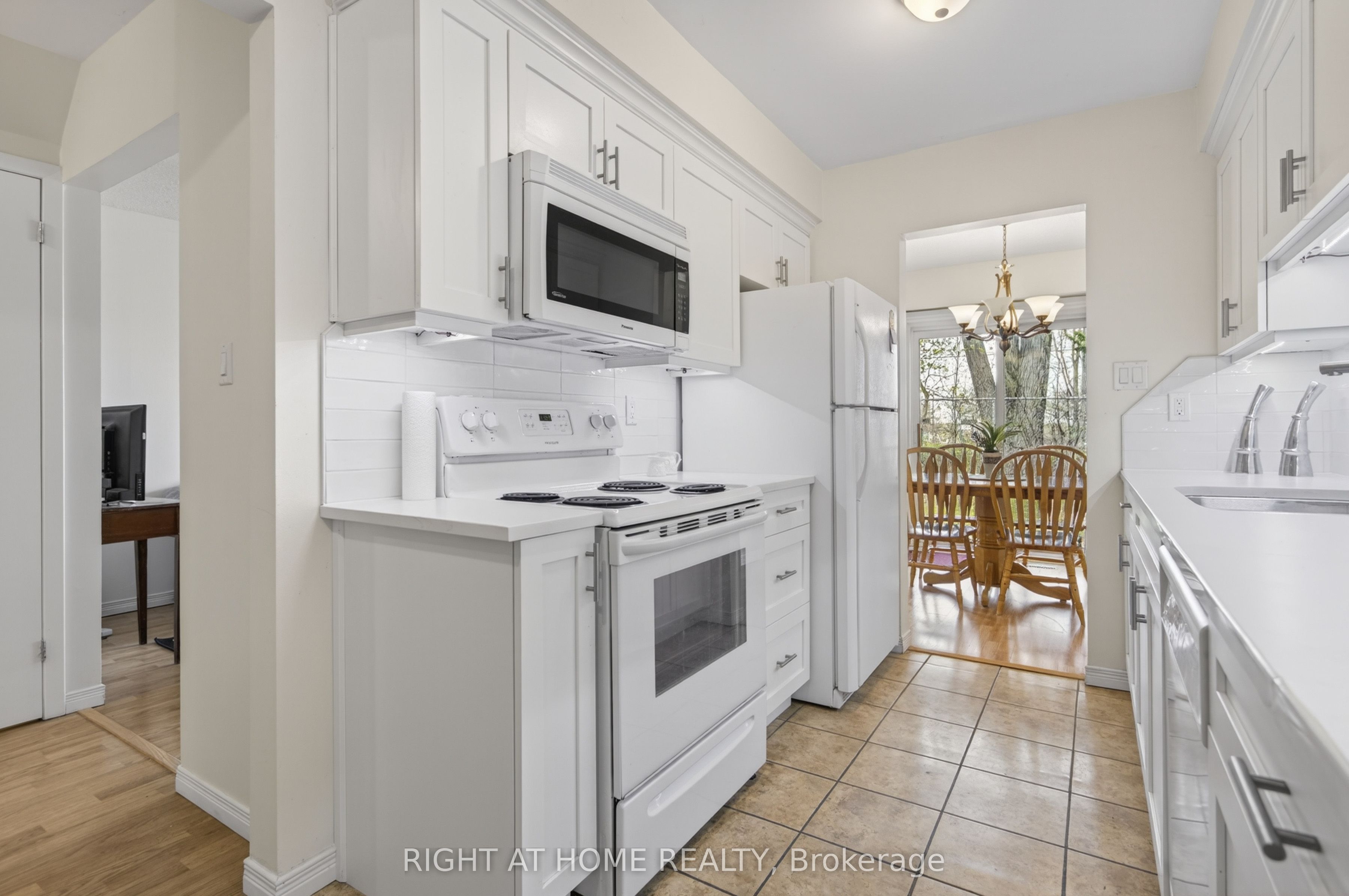 2 Bernick Drive 47 Property Photo 12