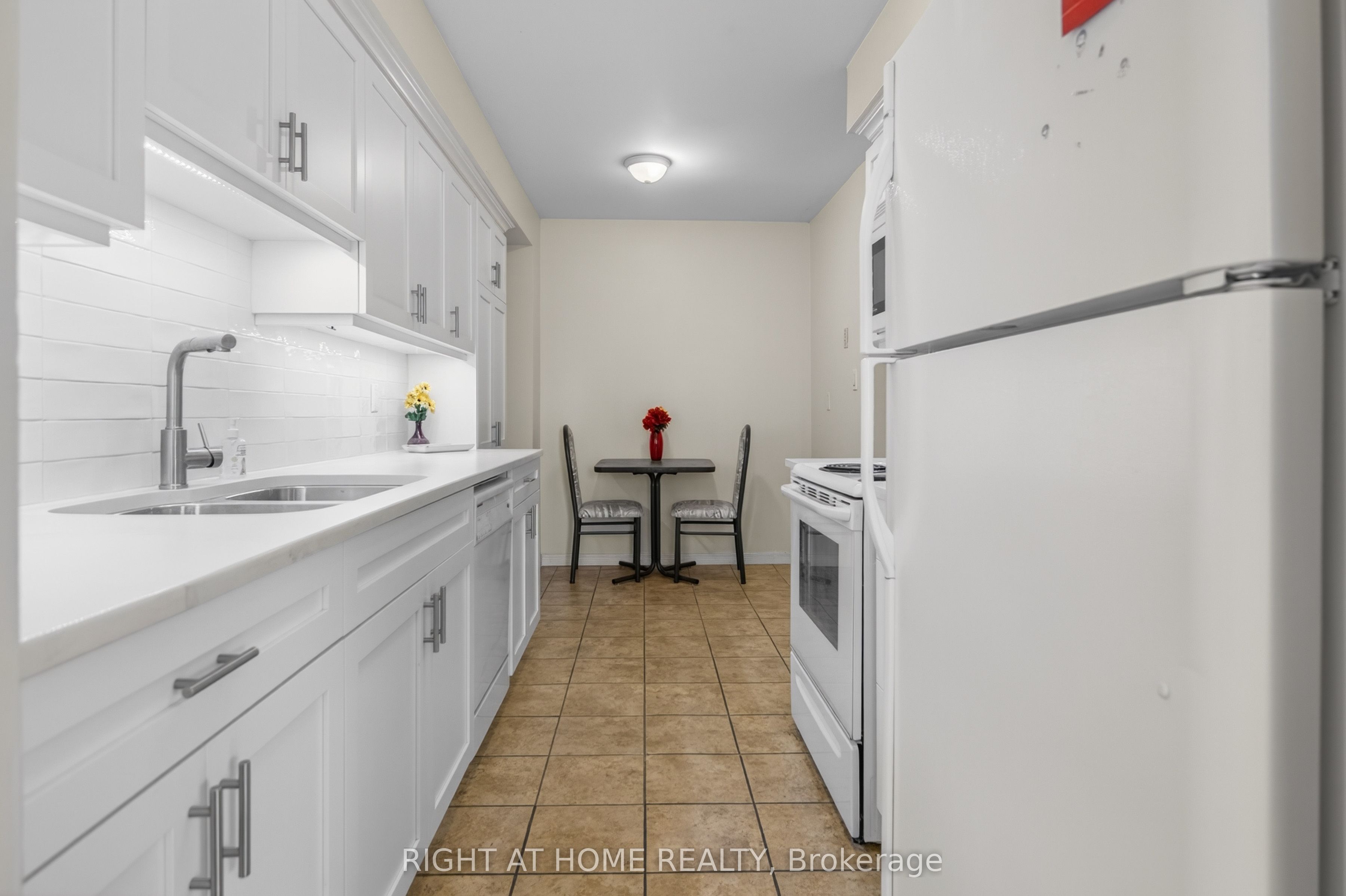 2 Bernick Drive 47 Property Photo 16