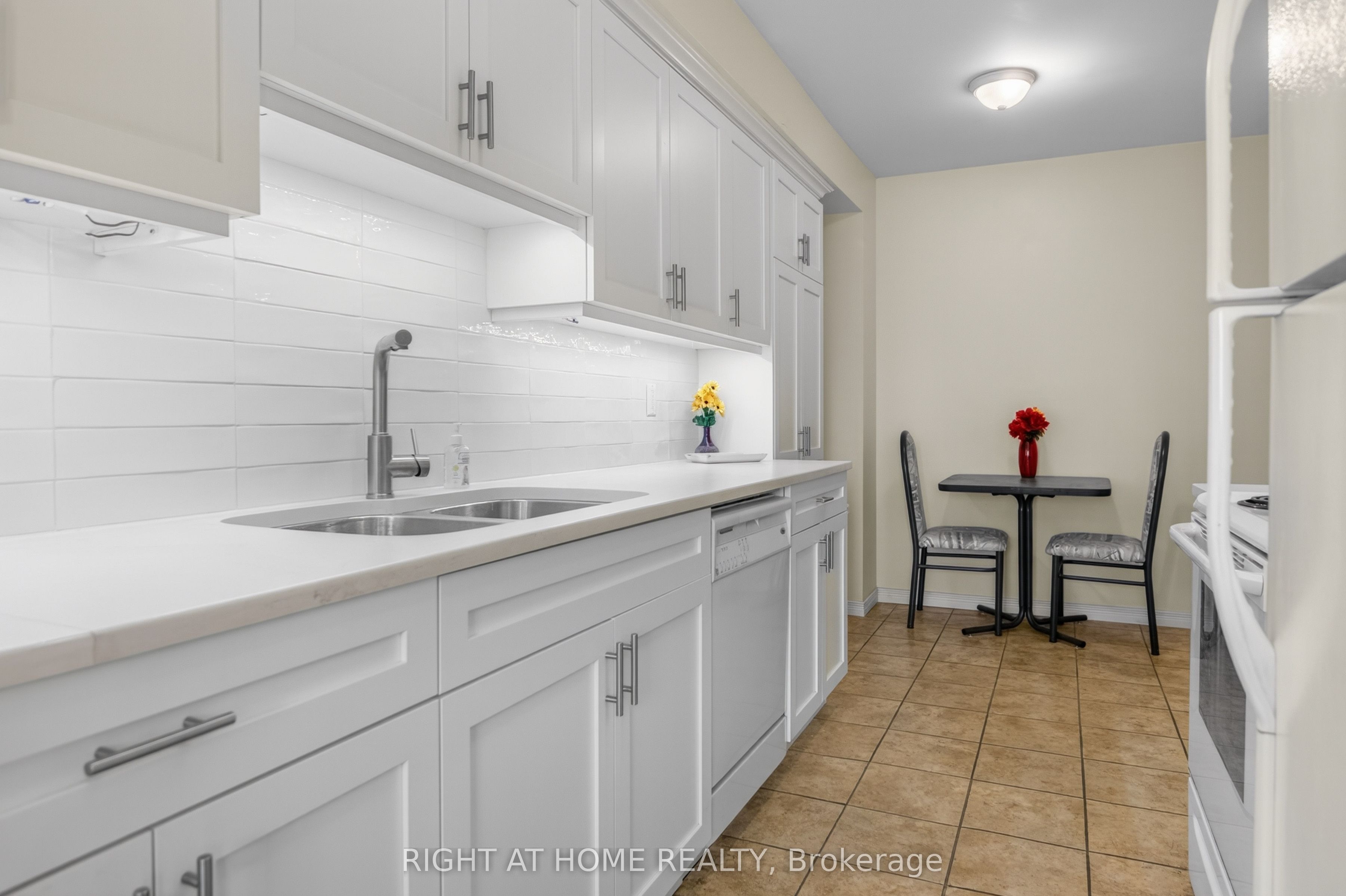 2 Bernick Drive 47 Property Photo 17