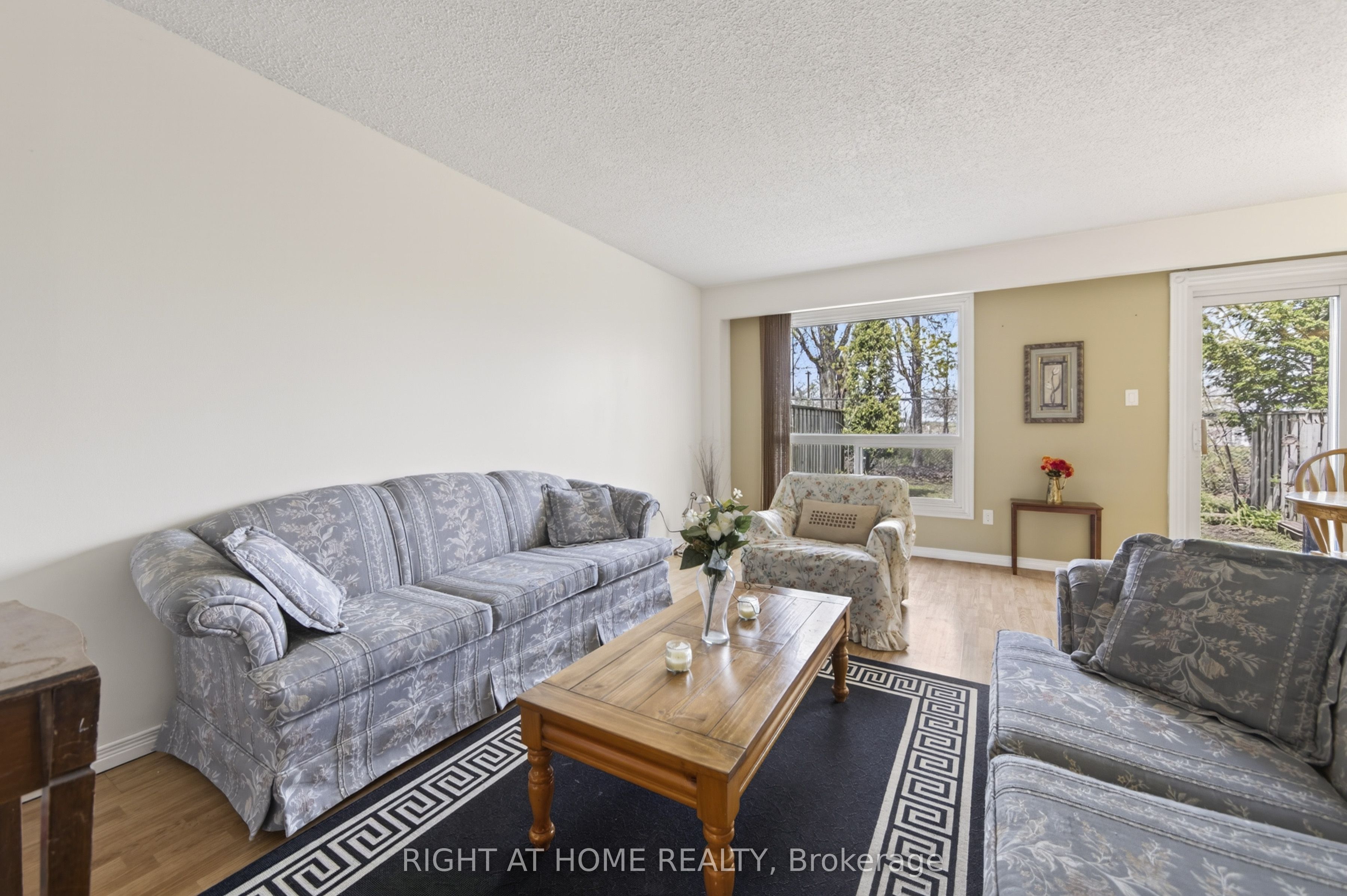 2 Bernick Drive 47 Property Photo 24