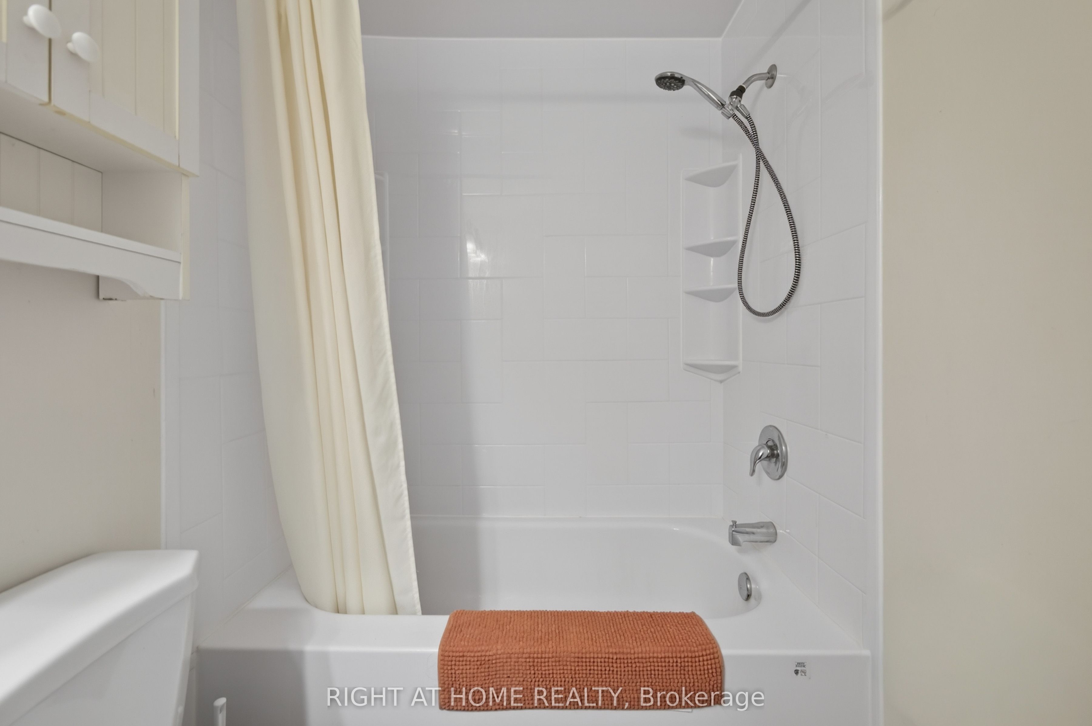 2 Bernick Drive 47 Property Photo 41