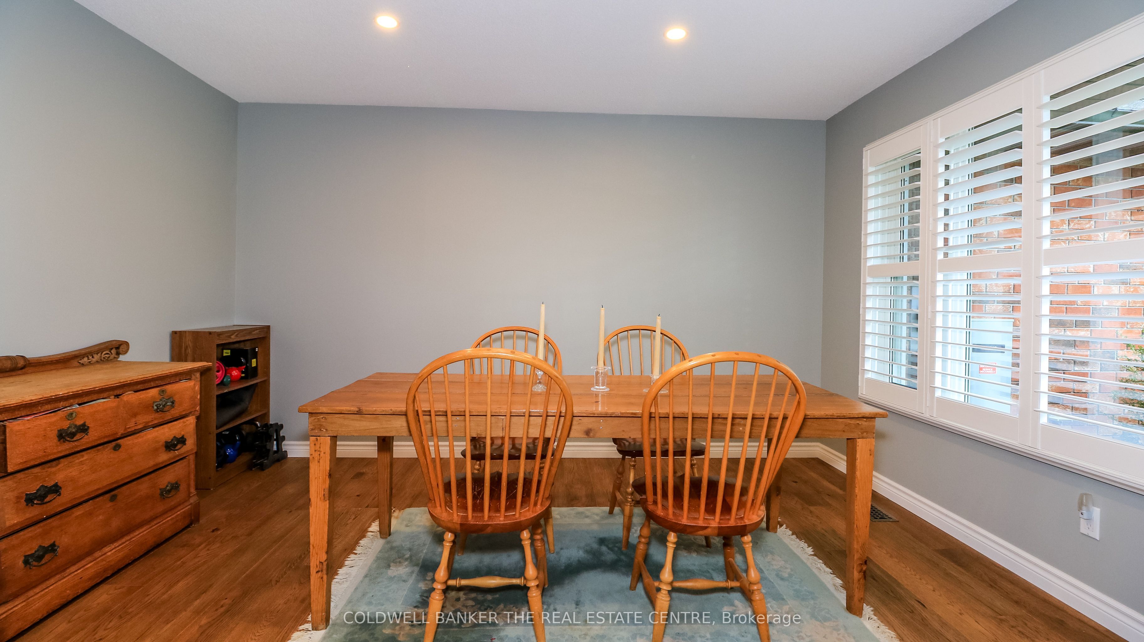 33 Elvyn Crescent Property Photo 7