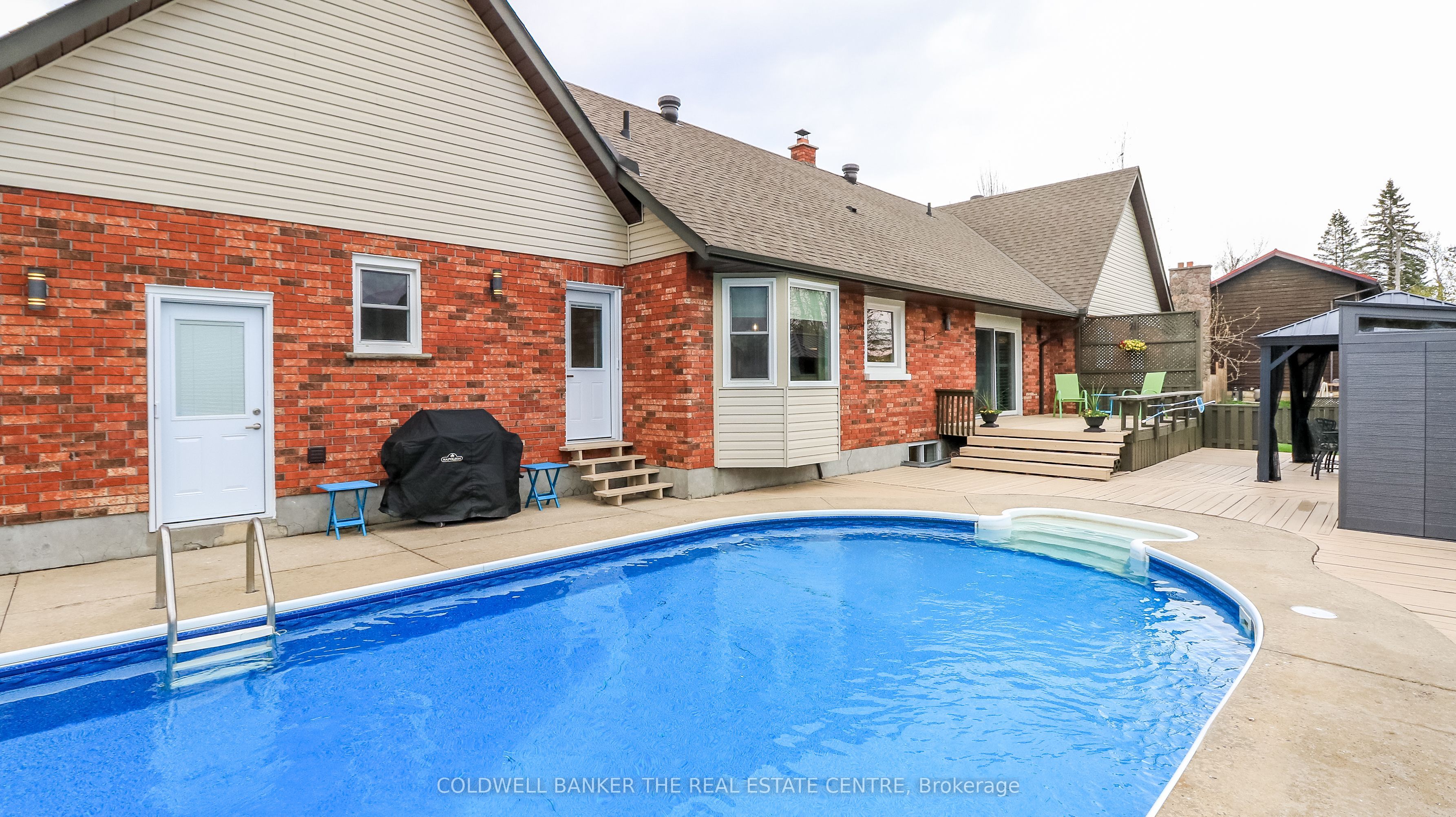 33 Elvyn Crescent Property Photo 34