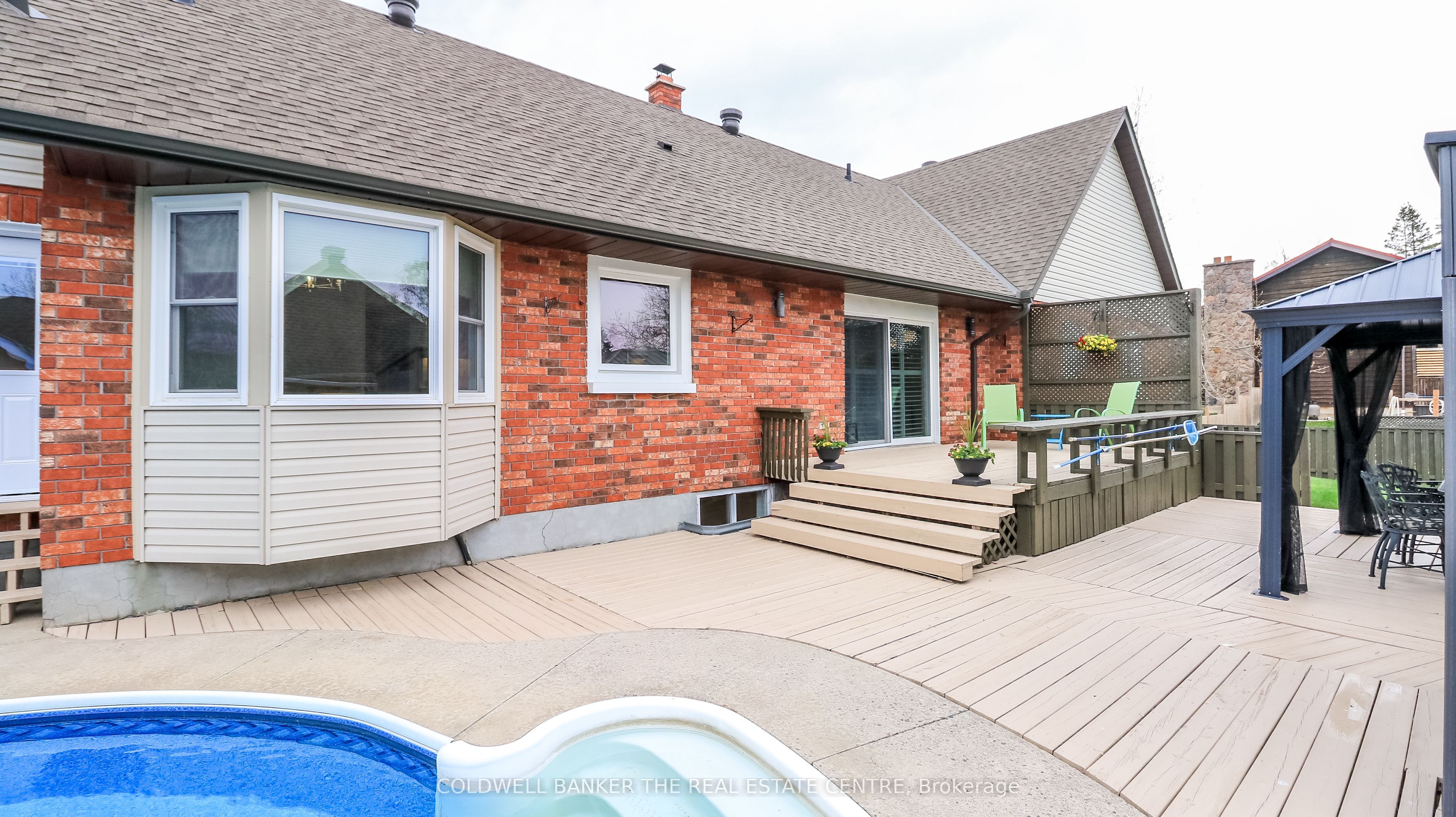 33 Elvyn Crescent Property Photo 35