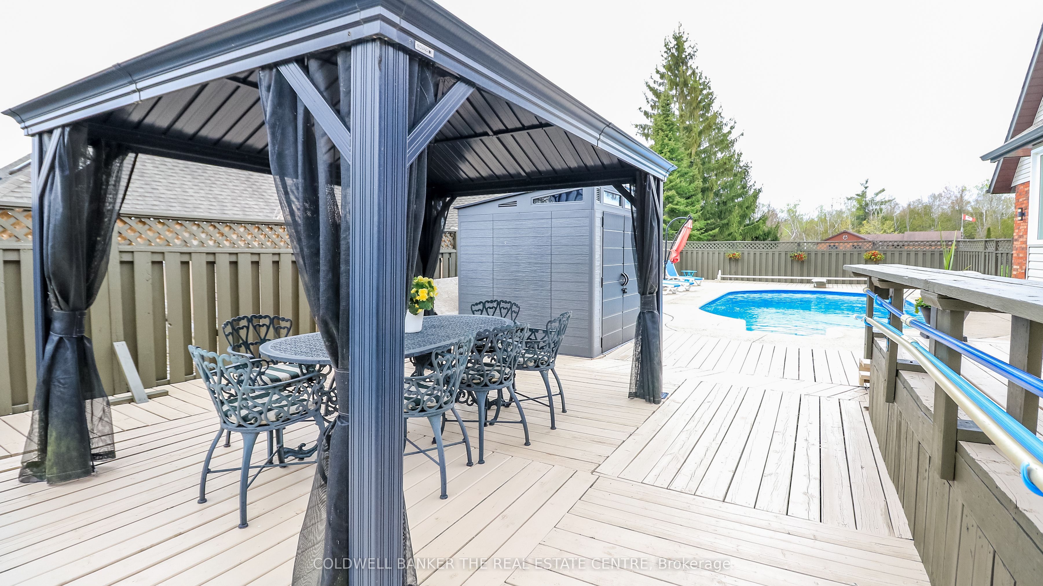 33 Elvyn Crescent Property Photo 40